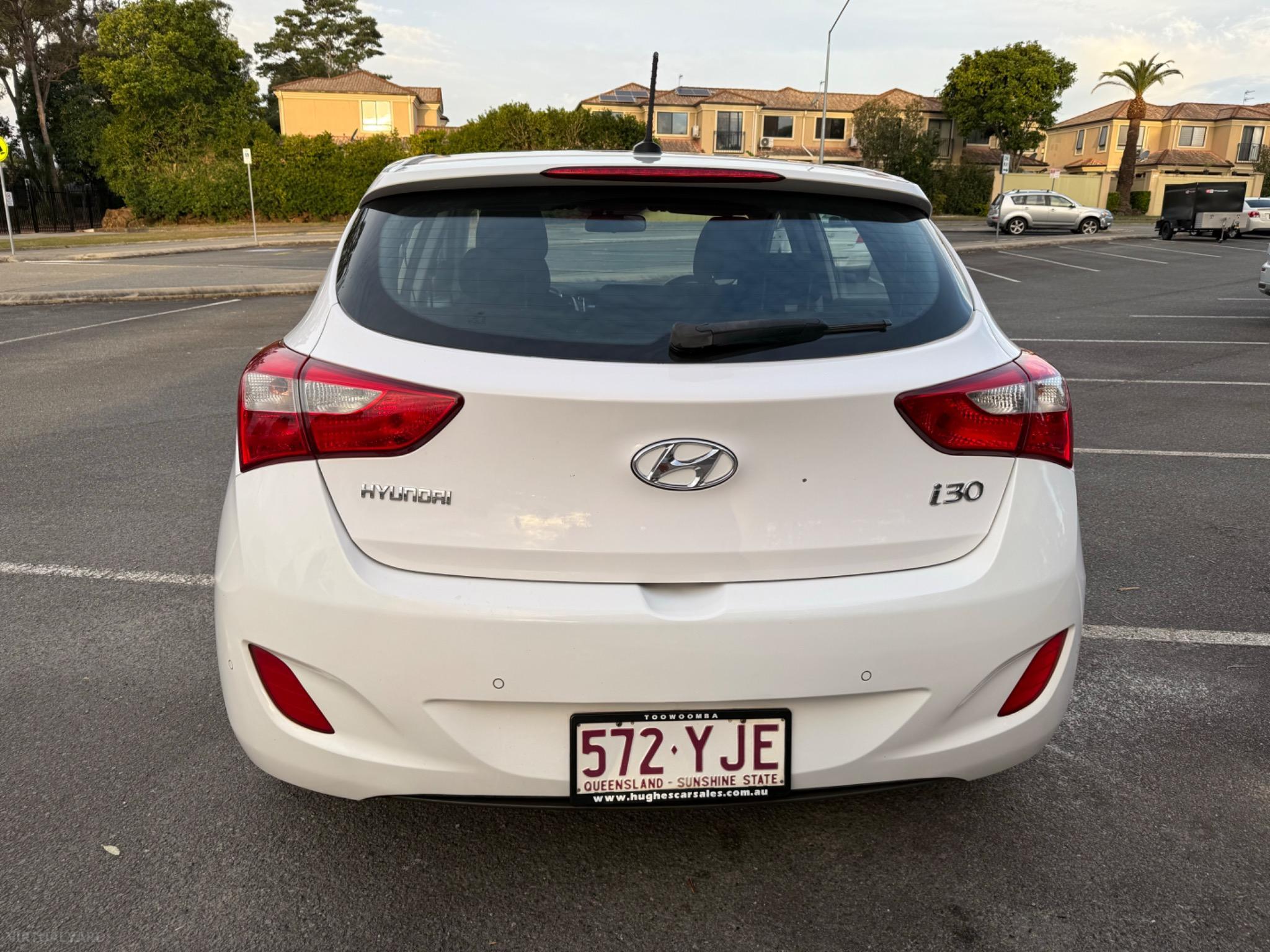 HYUNDAI i30