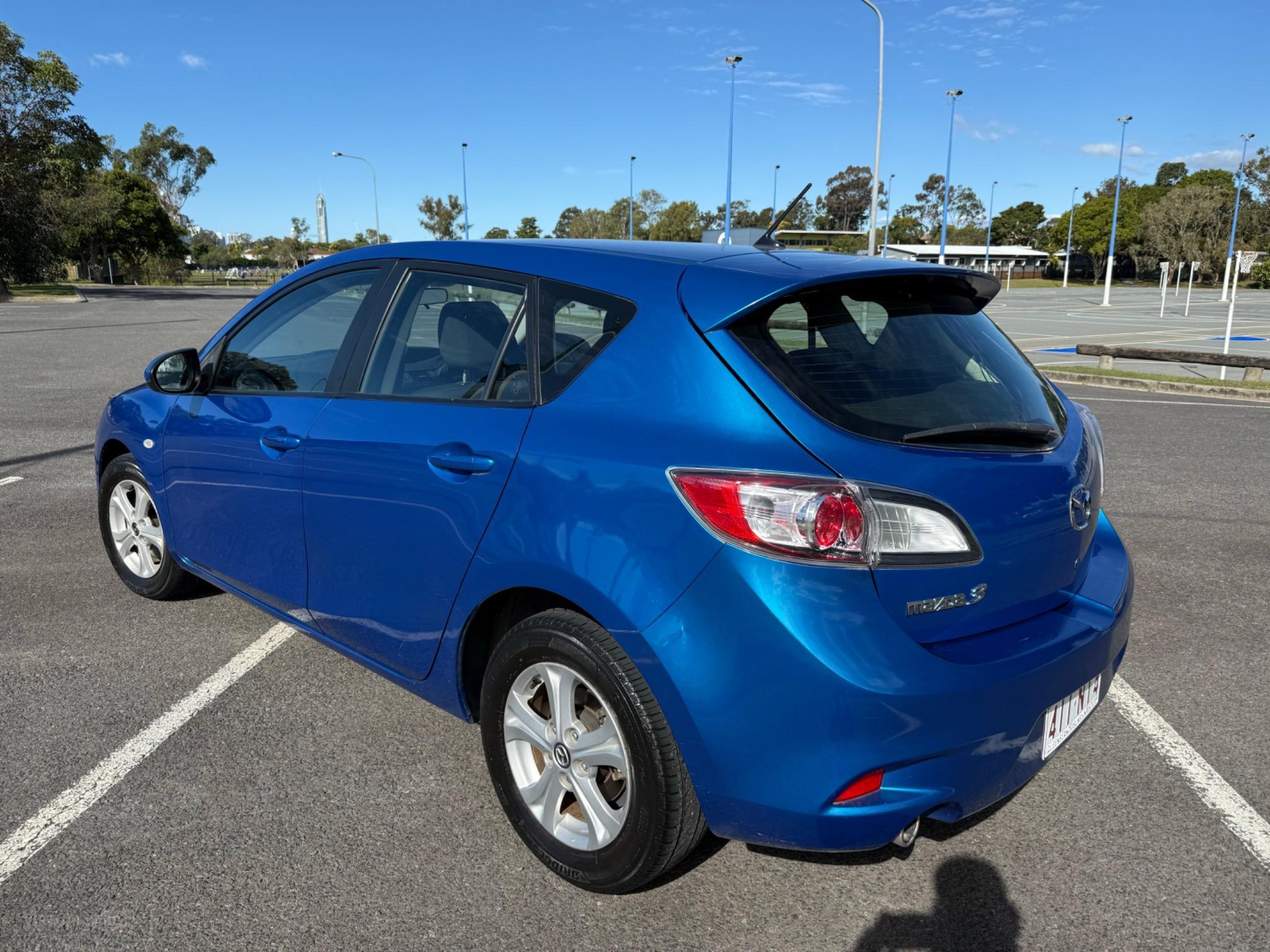 MAZDA MAZDA3