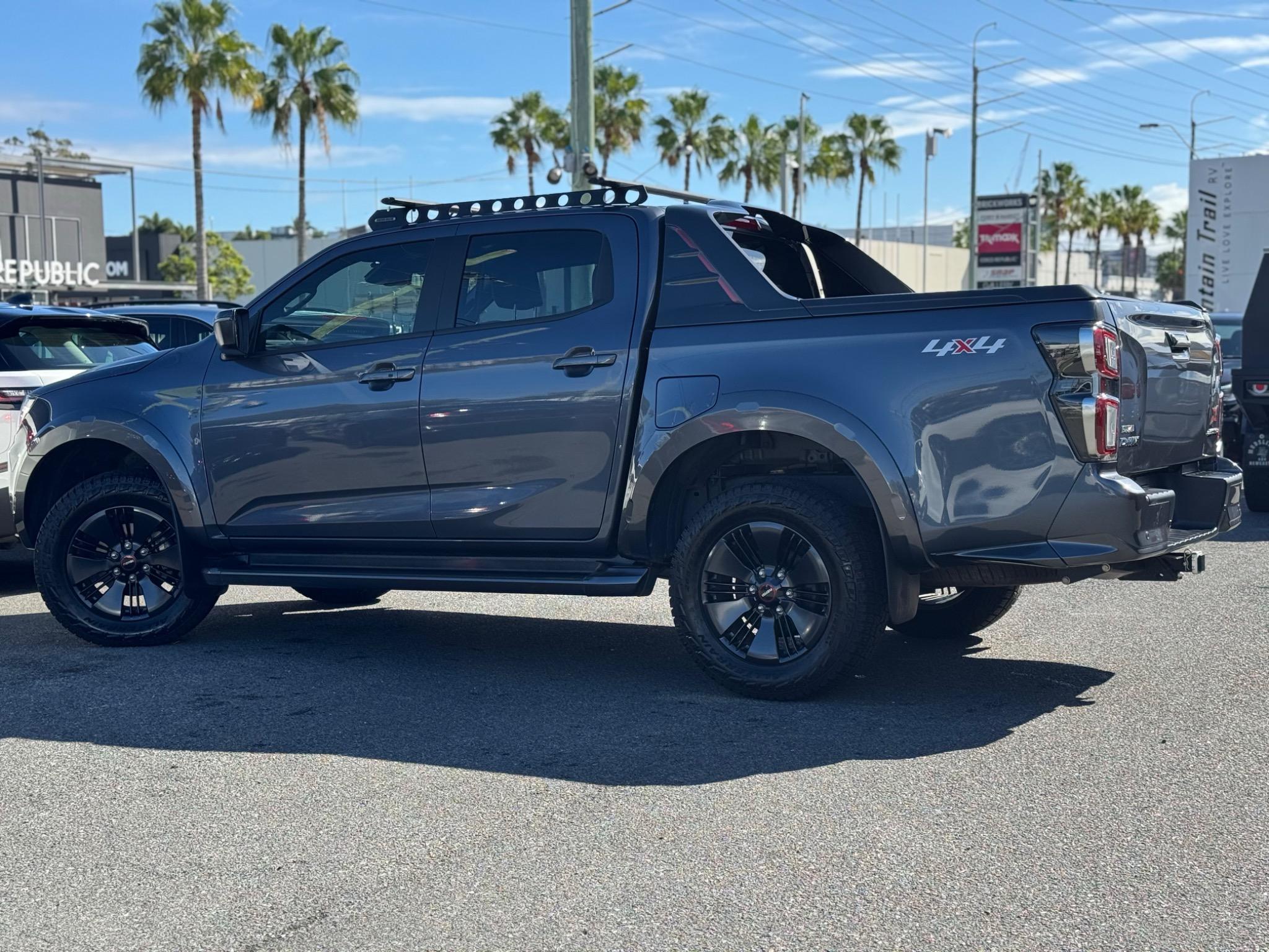 Isuzu D-MAX