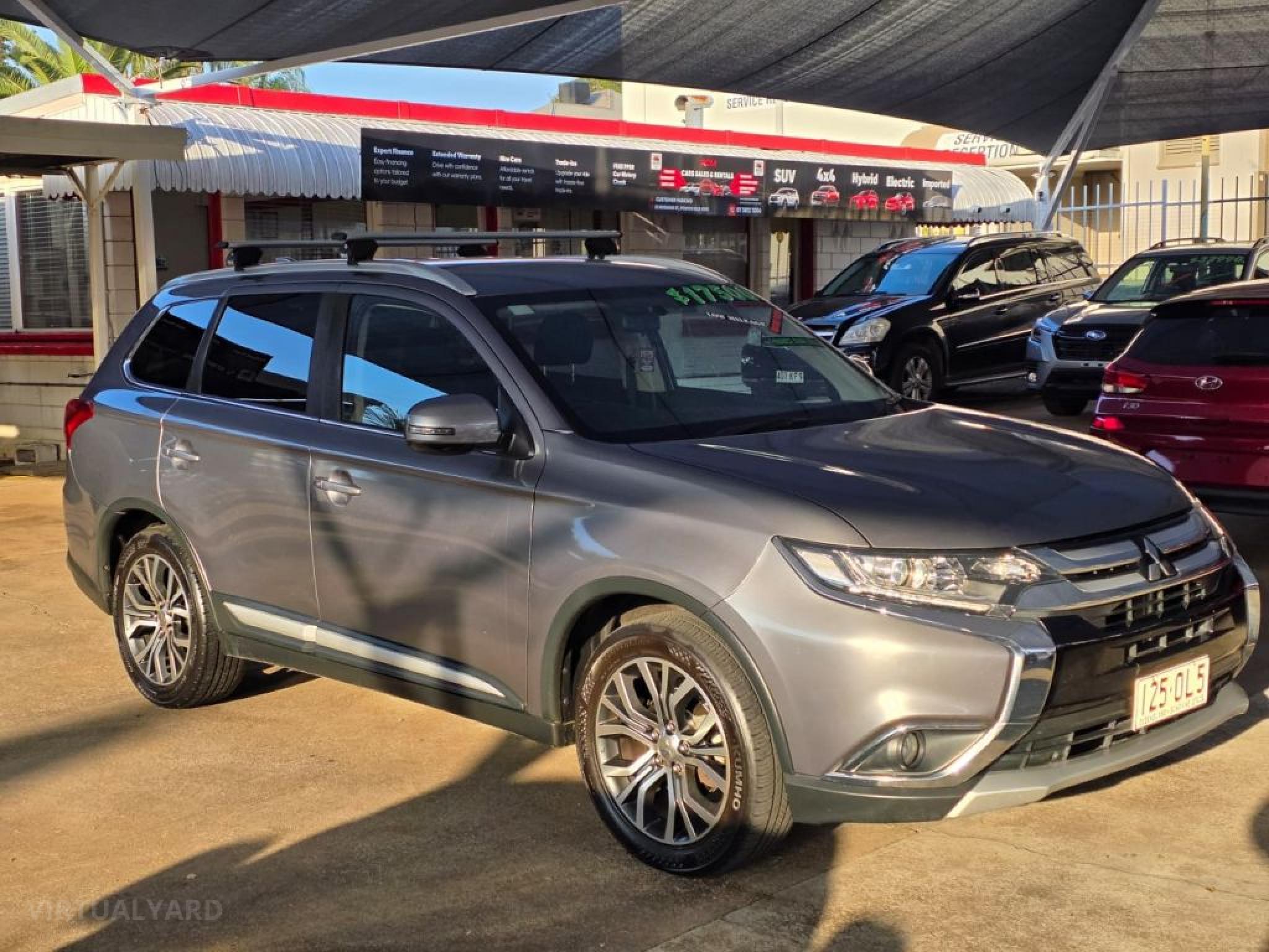 MITSUBISHI OUTLANDER