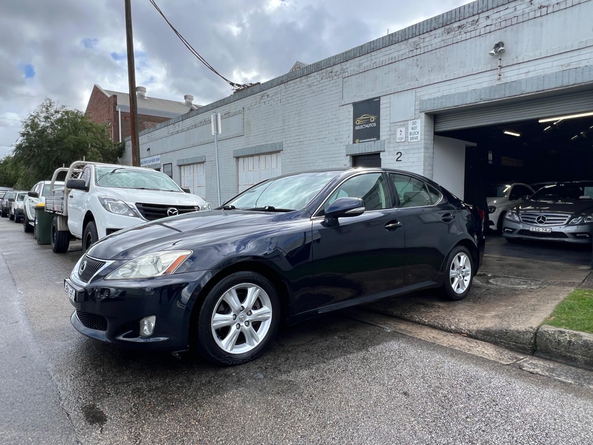 LEXUS IS250