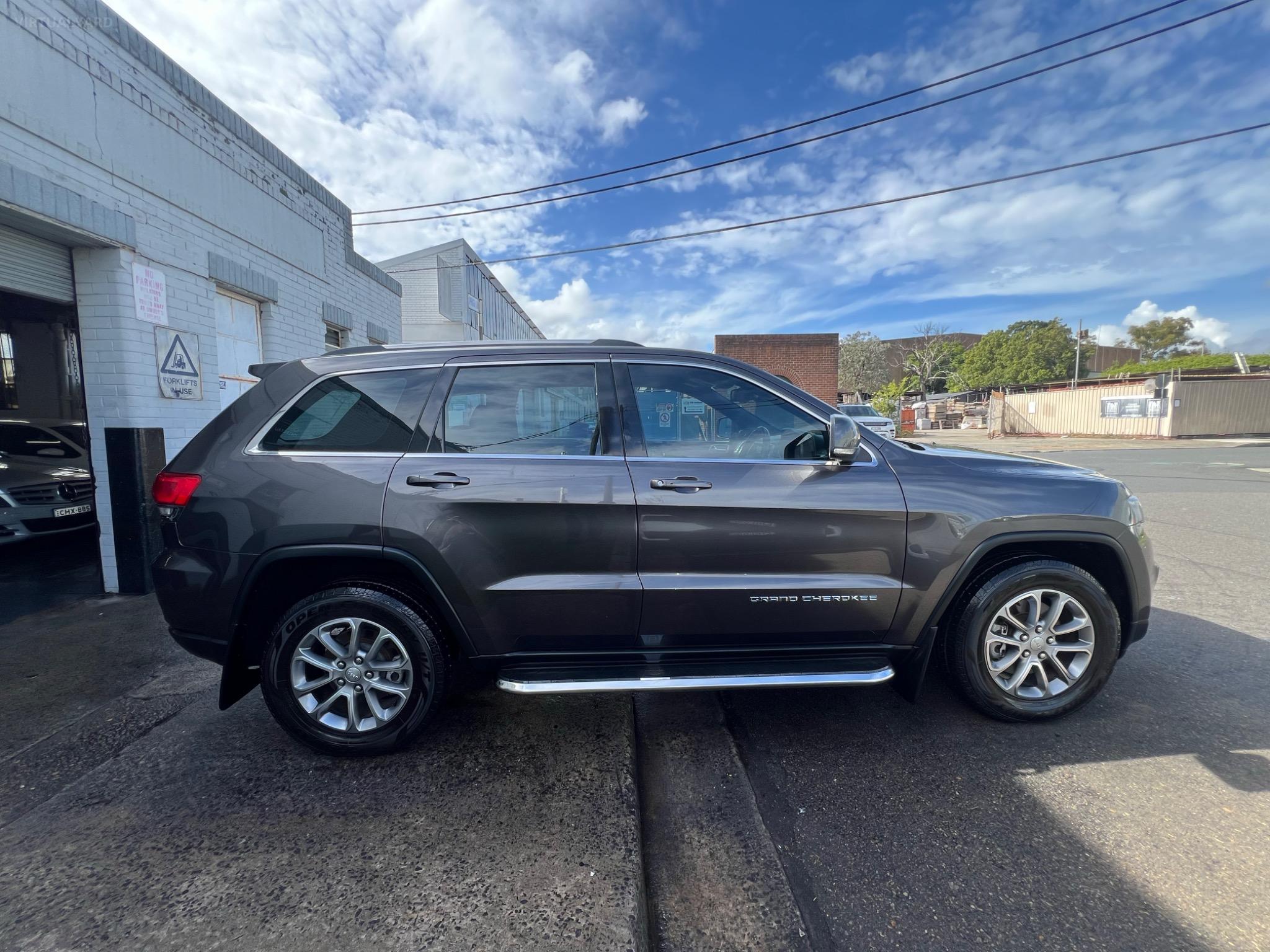 JEEP GRAND CHEROKEE