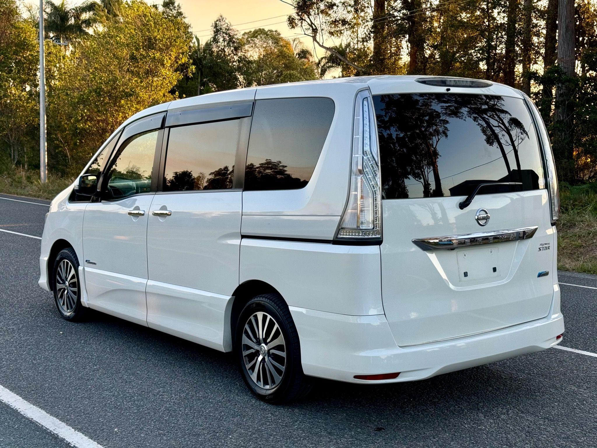 Nissan Serena Hybrid