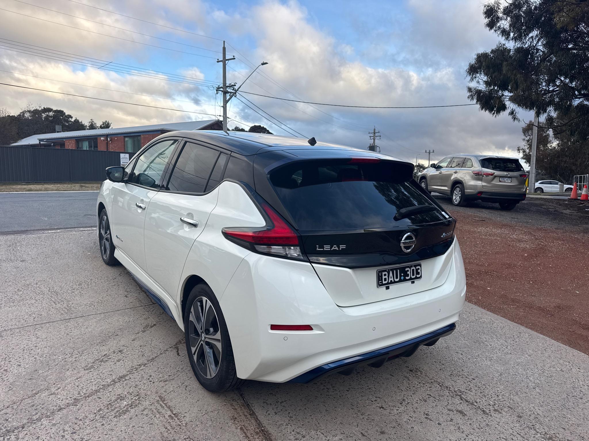 NISSAN LEAF