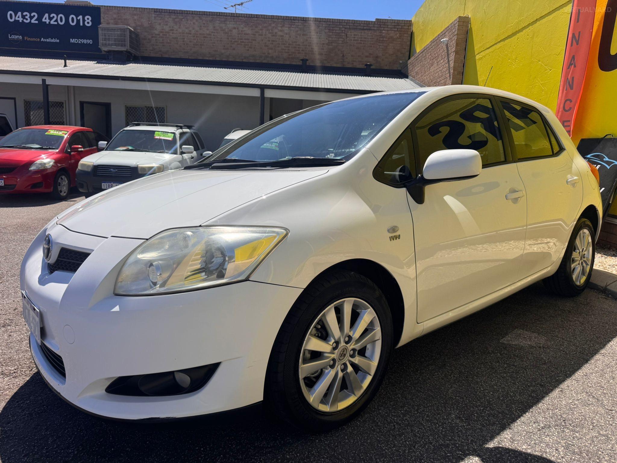 TOYOTA COROLLA