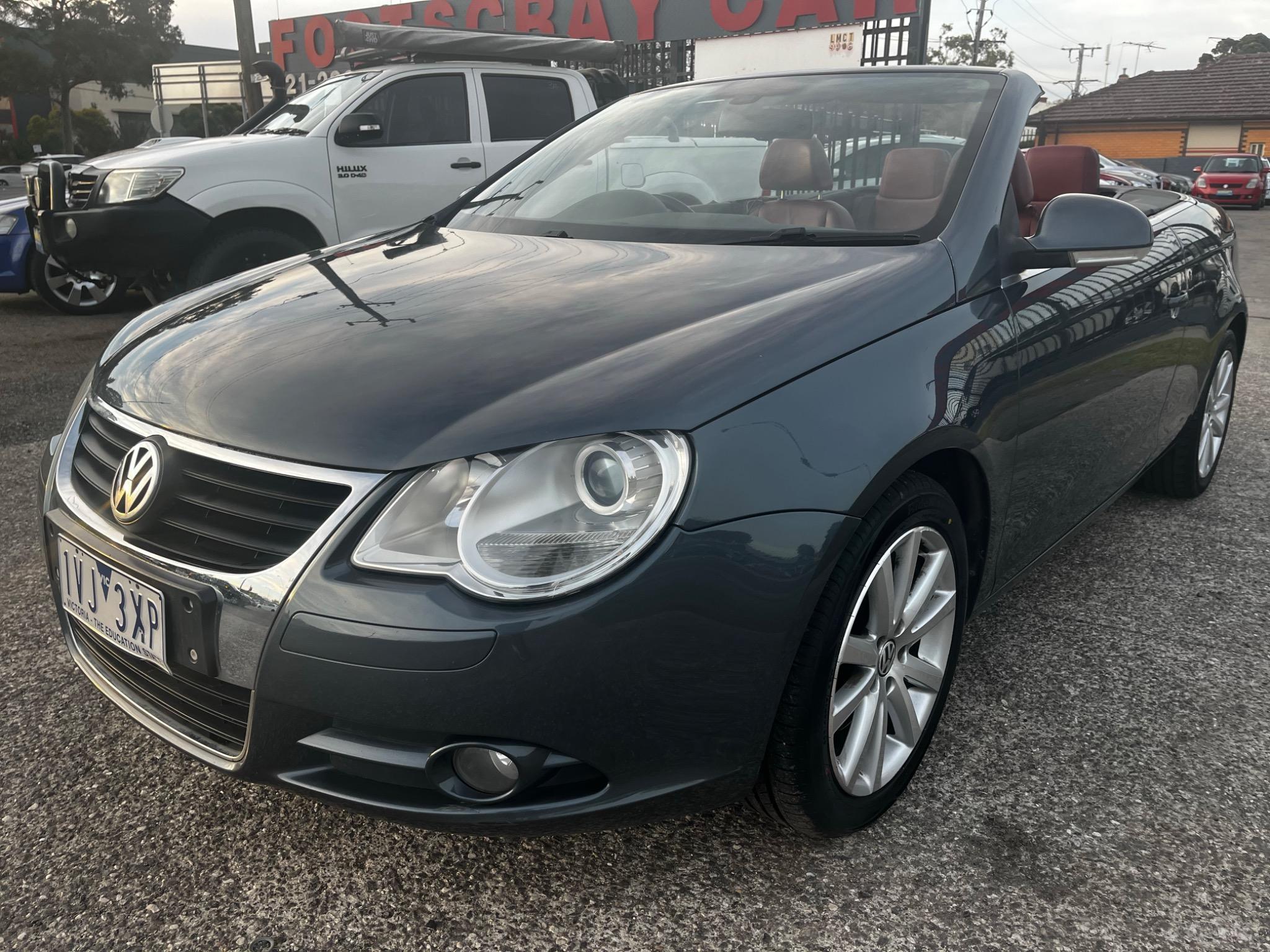 VOLKSWAGEN EOS