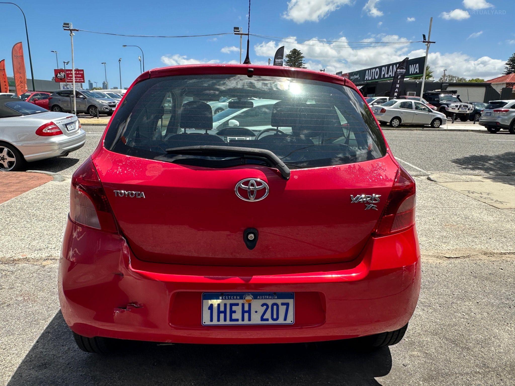 TOYOTA YARIS