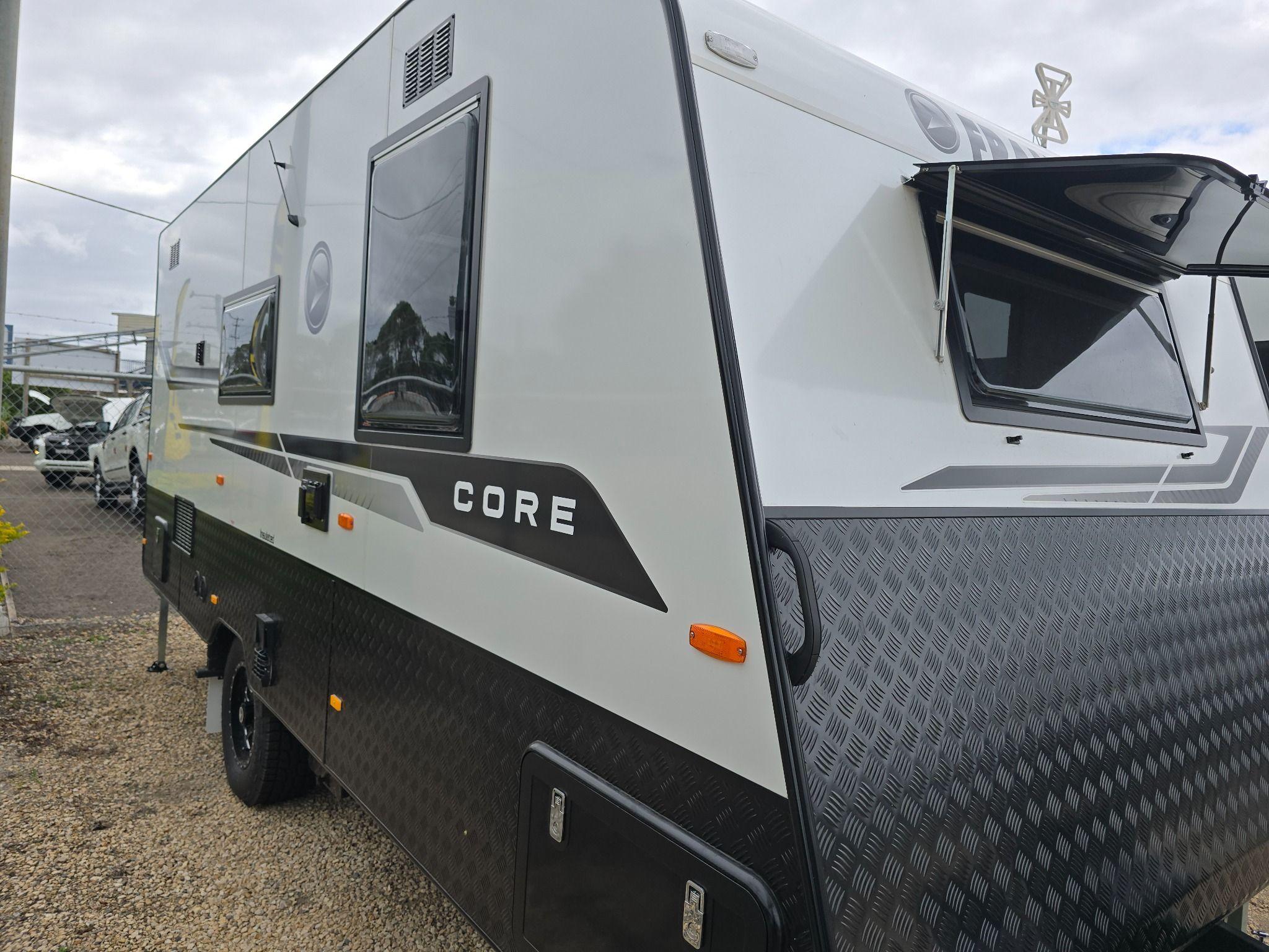 FRANKLIN FRANKLIN CORE185 ENSUITE CARAVAN