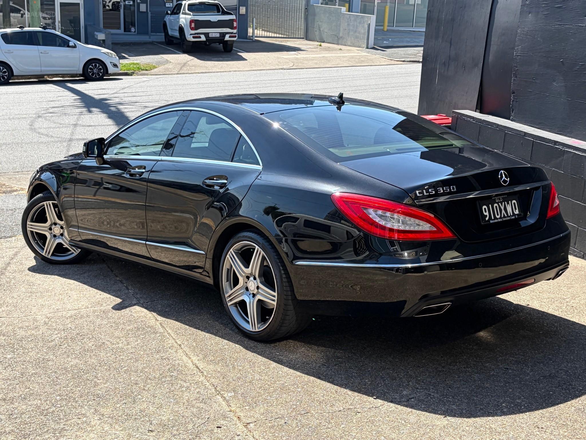 MERCEDES-BENZ CLS