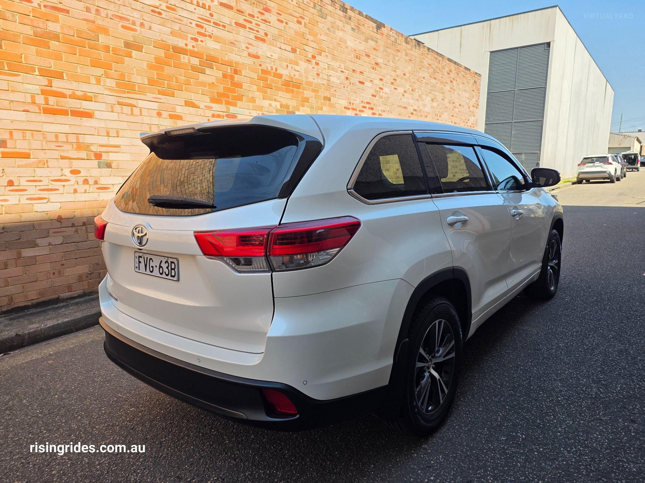 TOYOTA KLUGER