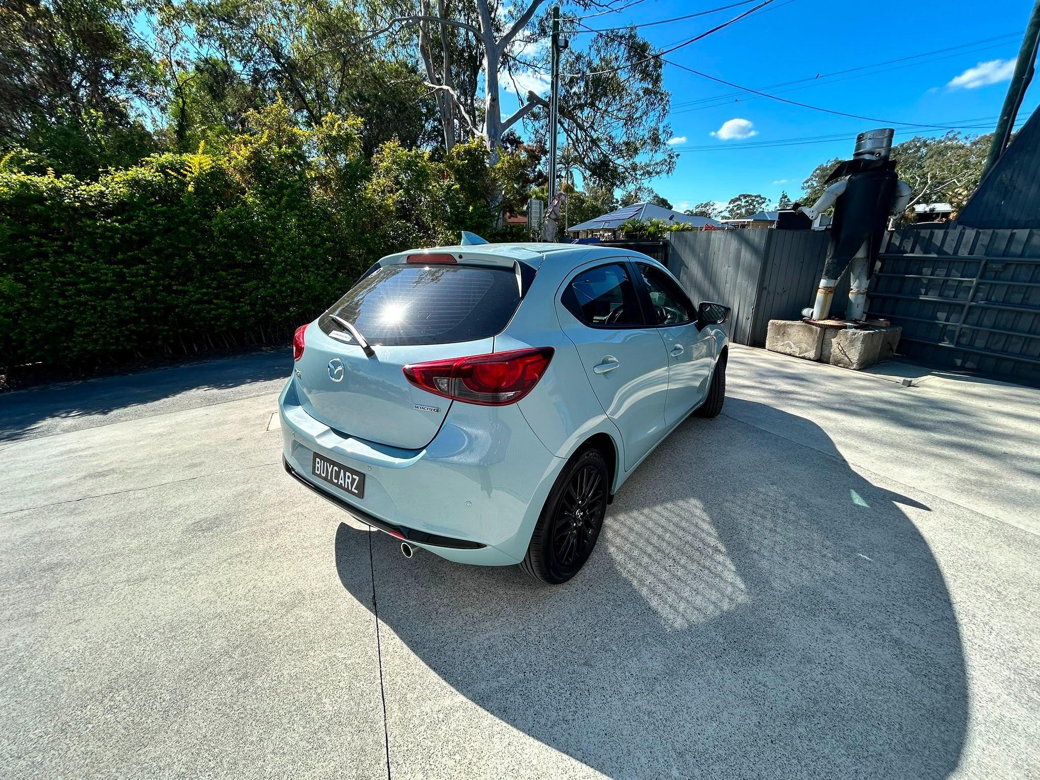 Mazda 2