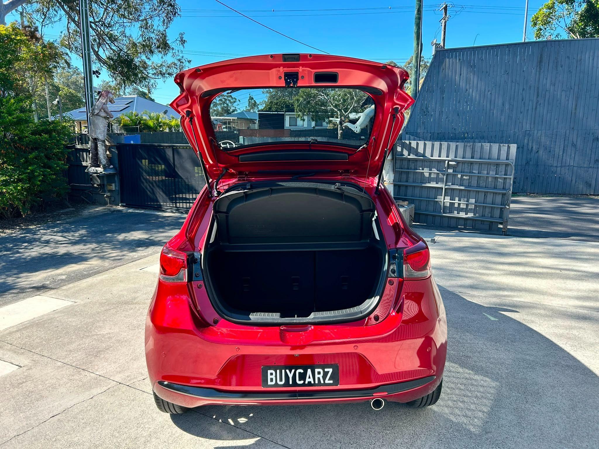 Mazda 2