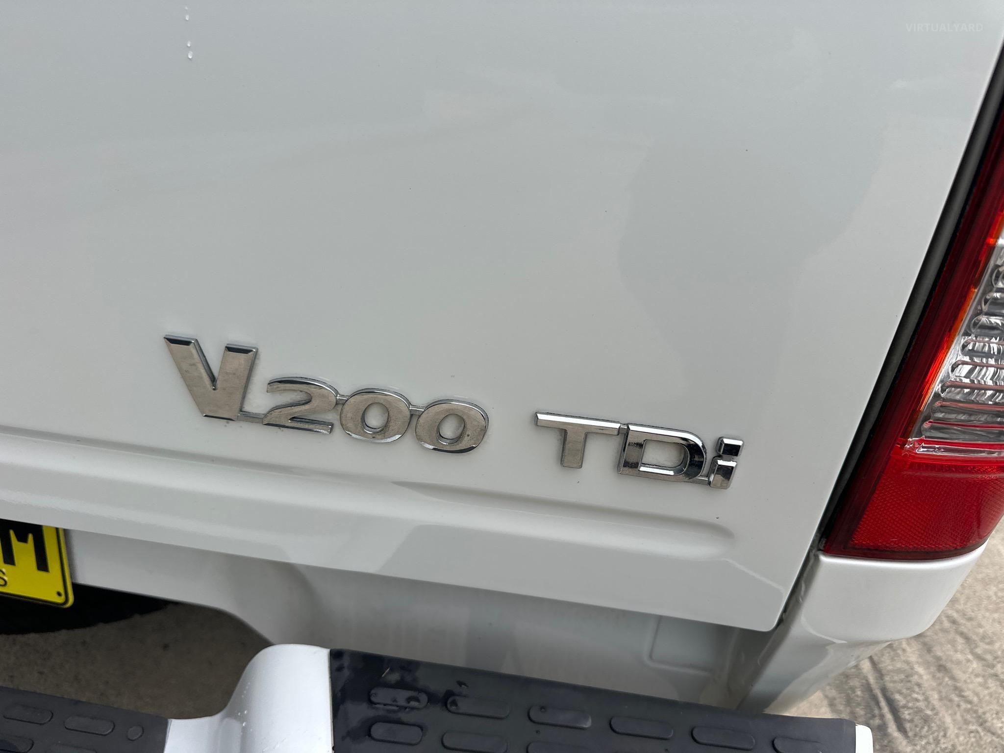 GREAT WALL V200 K2 MY13 UTILITY DUAL CAB 4DR MAN 6SP 4X2 1050KG 2.0DT image 12