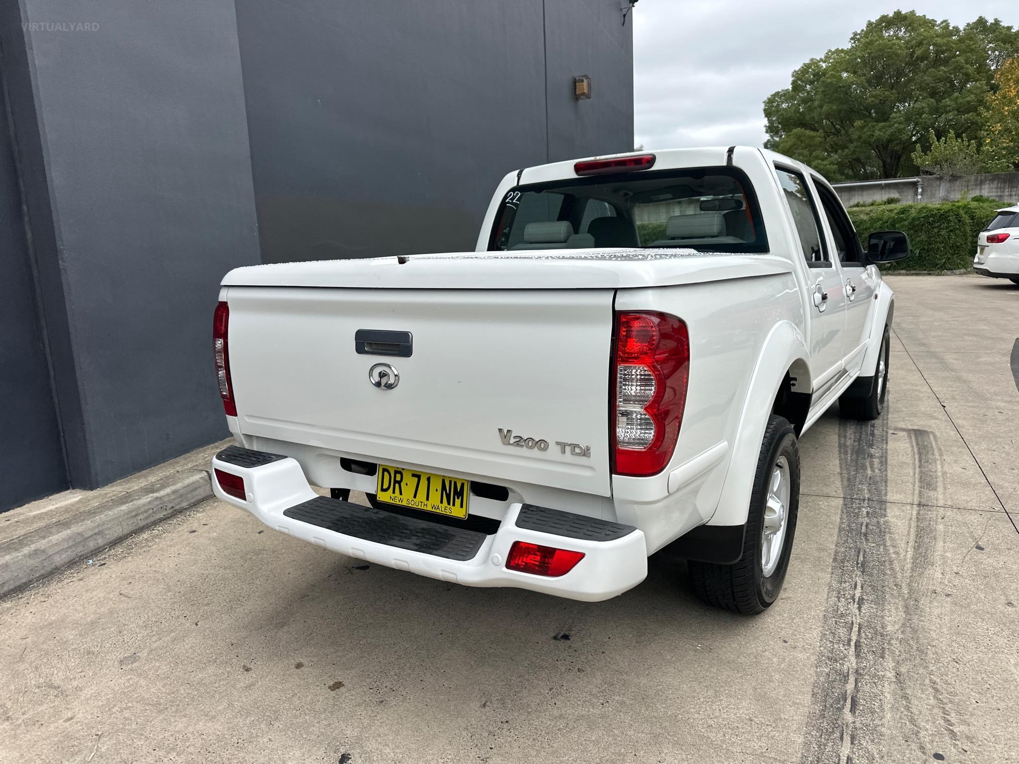 GREAT WALL V200 K2 MY13 UTILITY DUAL CAB 4DR MAN 6SP 4X2 1050KG 2.0DT image 19