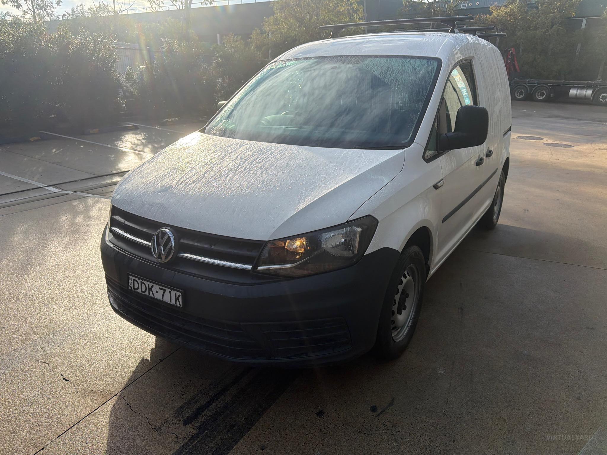 VOLKSWAGEN CADDY 2KN MY16 TSI160 RUNNER VAN SWB 4DR MAN 5SP 844KG 1.2T image 6