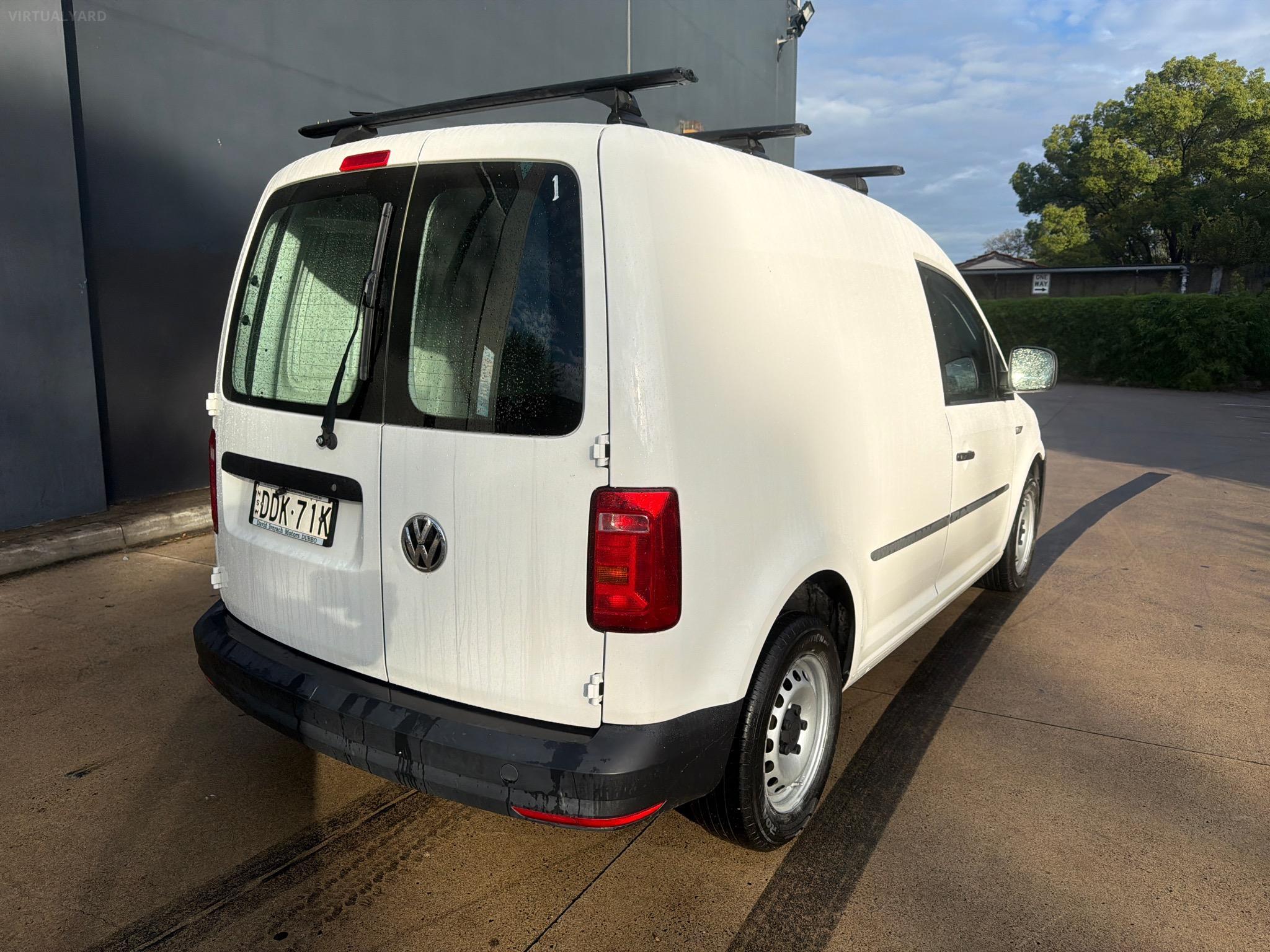 VOLKSWAGEN CADDY 2KN MY16 TSI160 RUNNER VAN SWB 4DR MAN 5SP 844KG 1.2T image 3