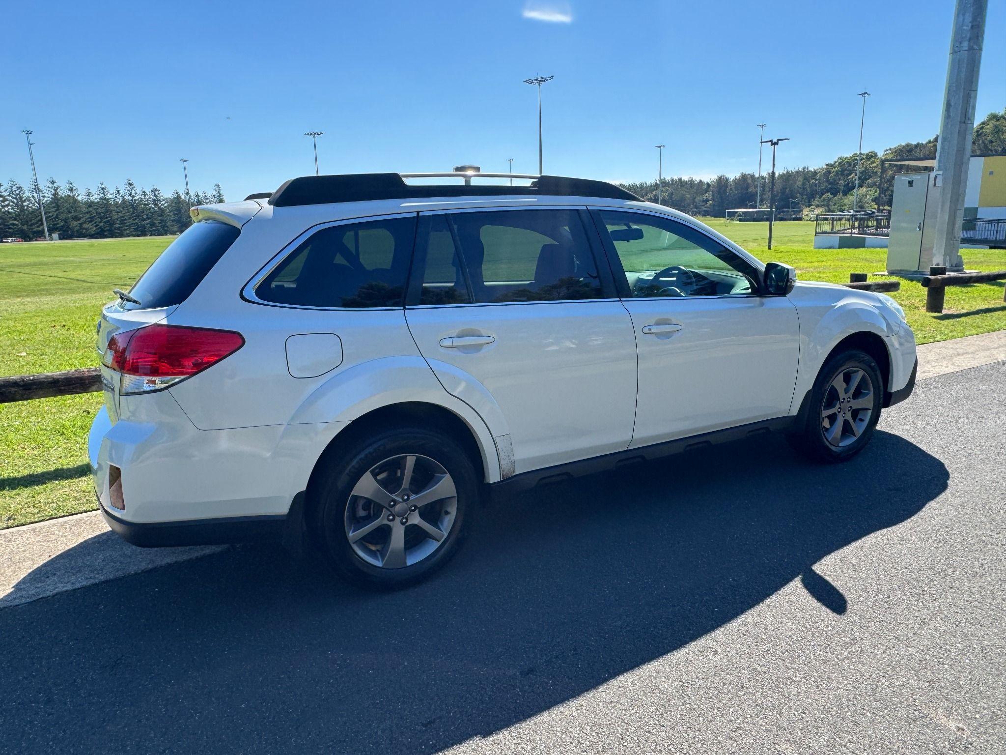 SUBARU OUTBACK