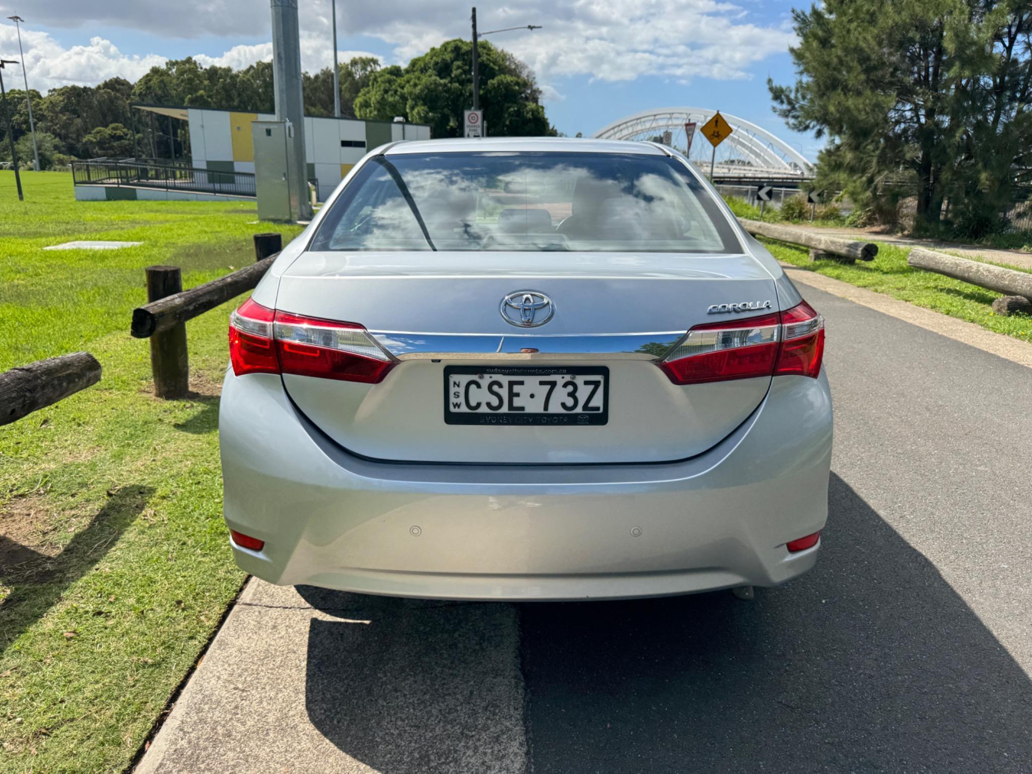 TOYOTA COROLLA