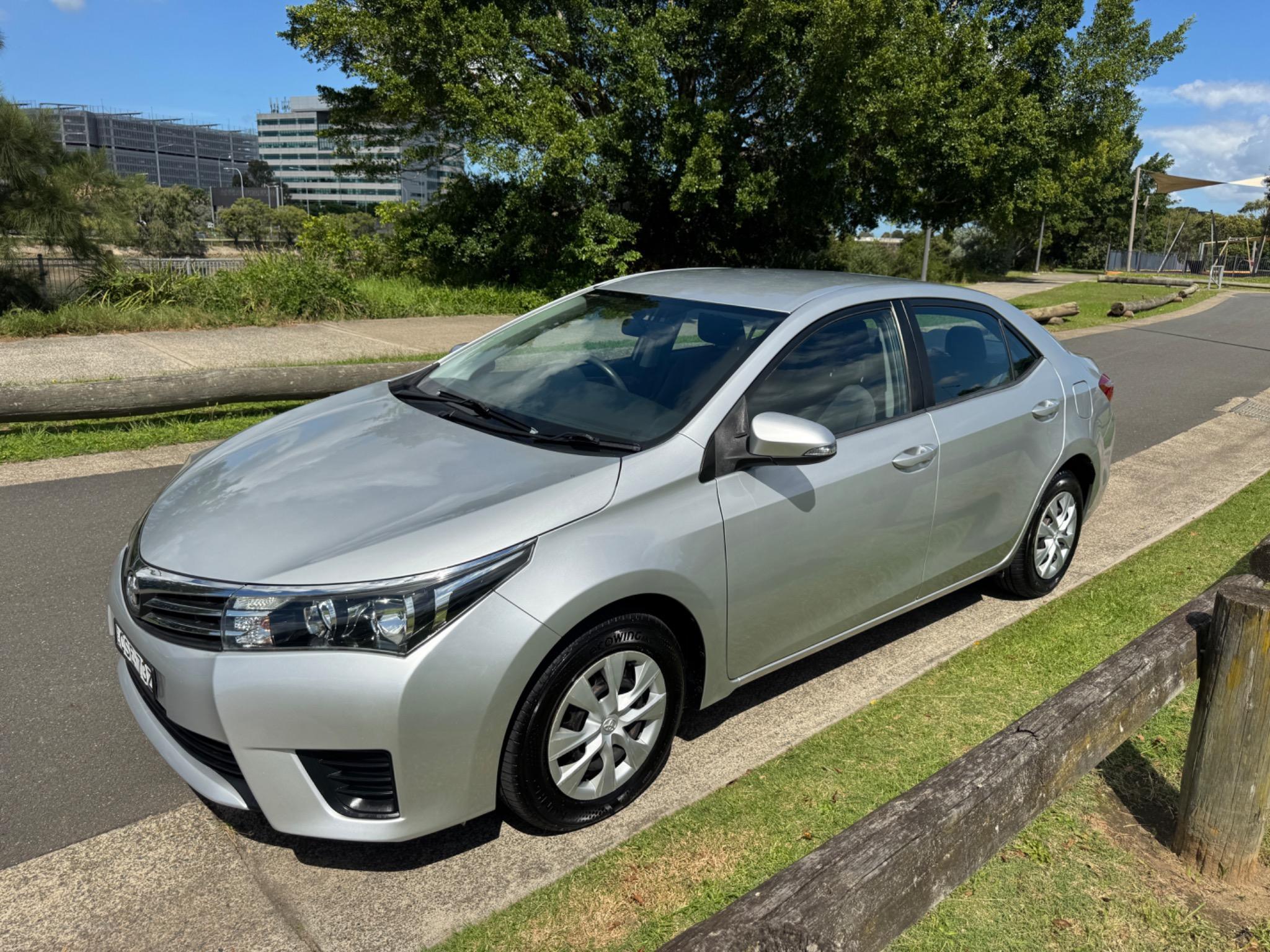 TOYOTA COROLLA