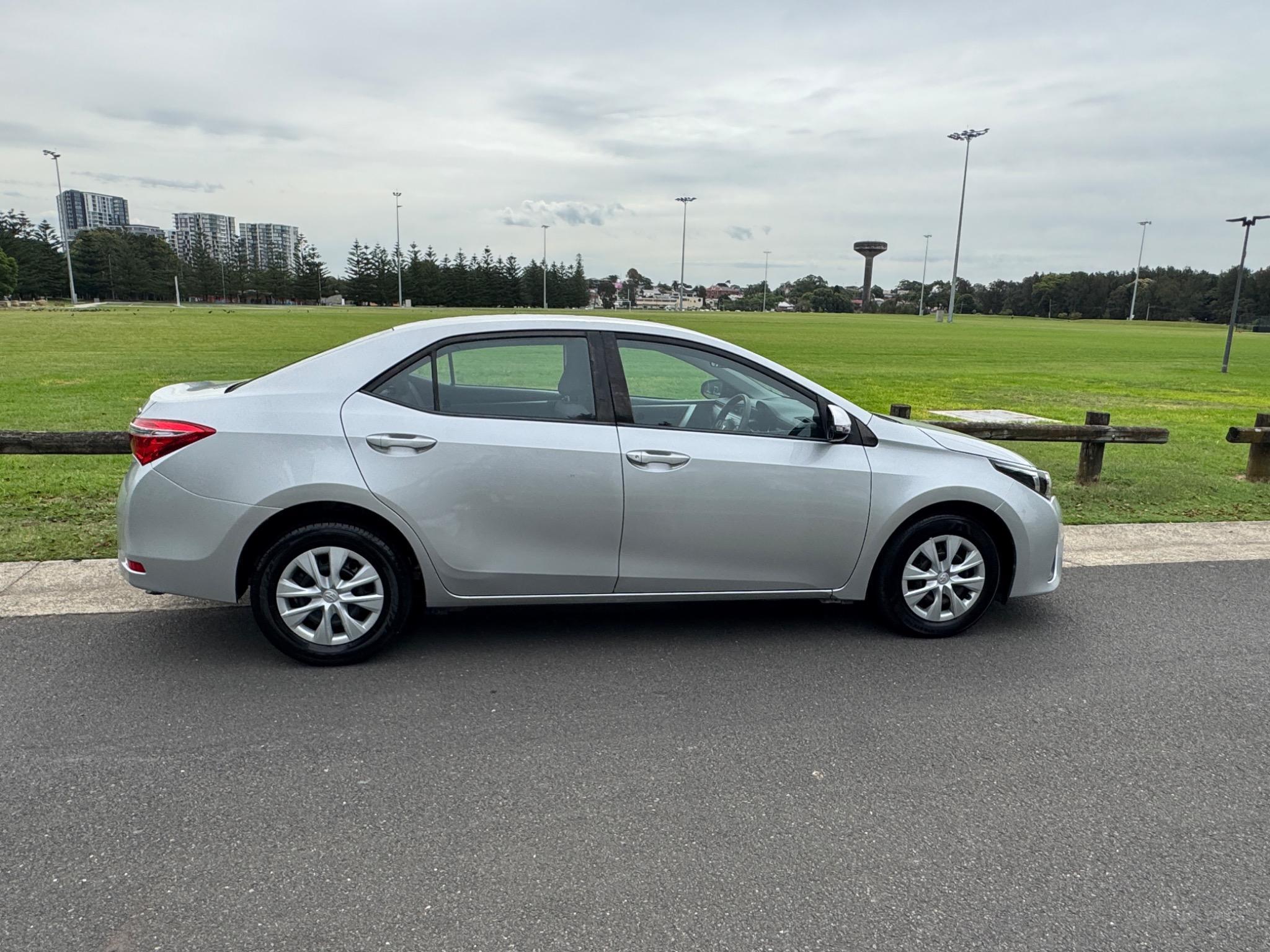 TOYOTA COROLLA