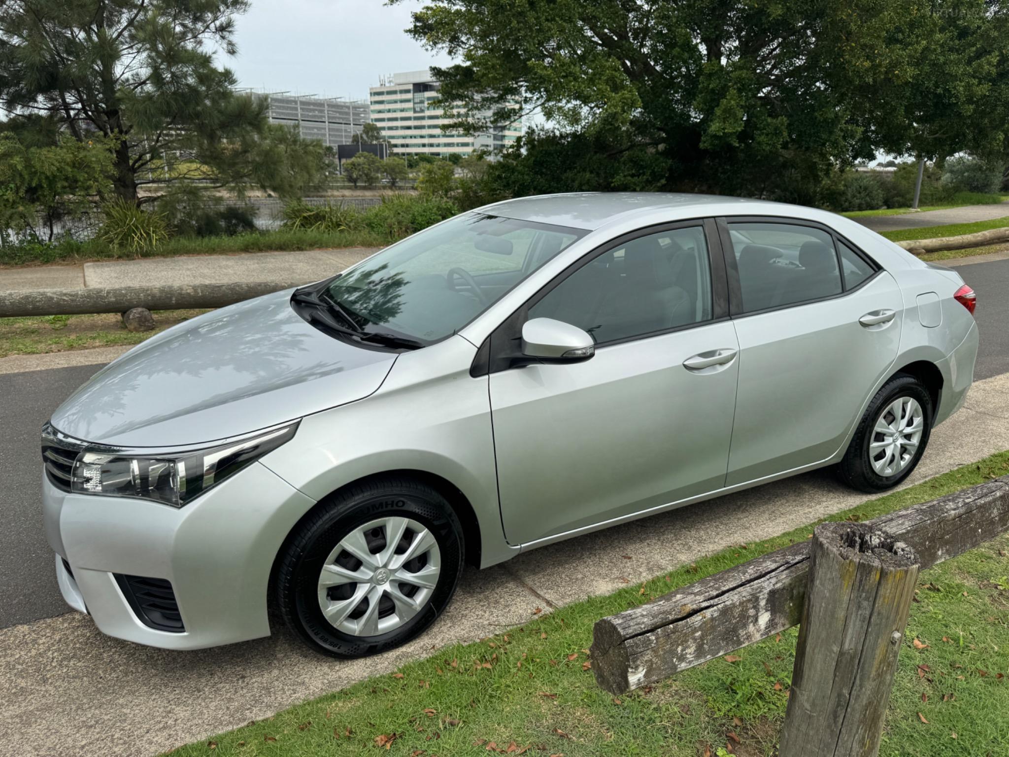 TOYOTA COROLLA