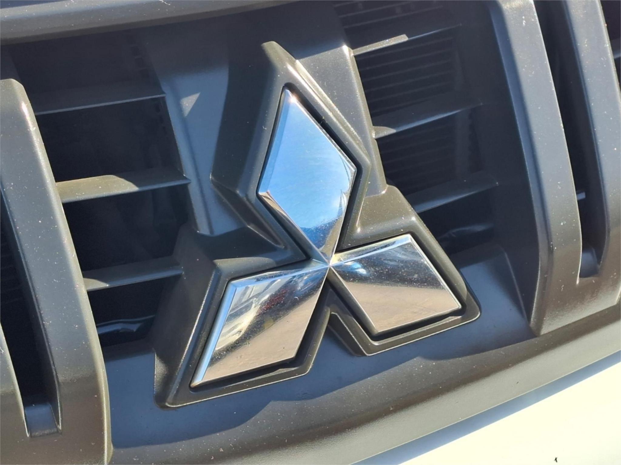 2018 MITSUBISHI TRITON MQ MY18 GLS UTILITY DOUBLE CAB 4DR MAN 6SP 4X4 950KG 2.4DT image 28