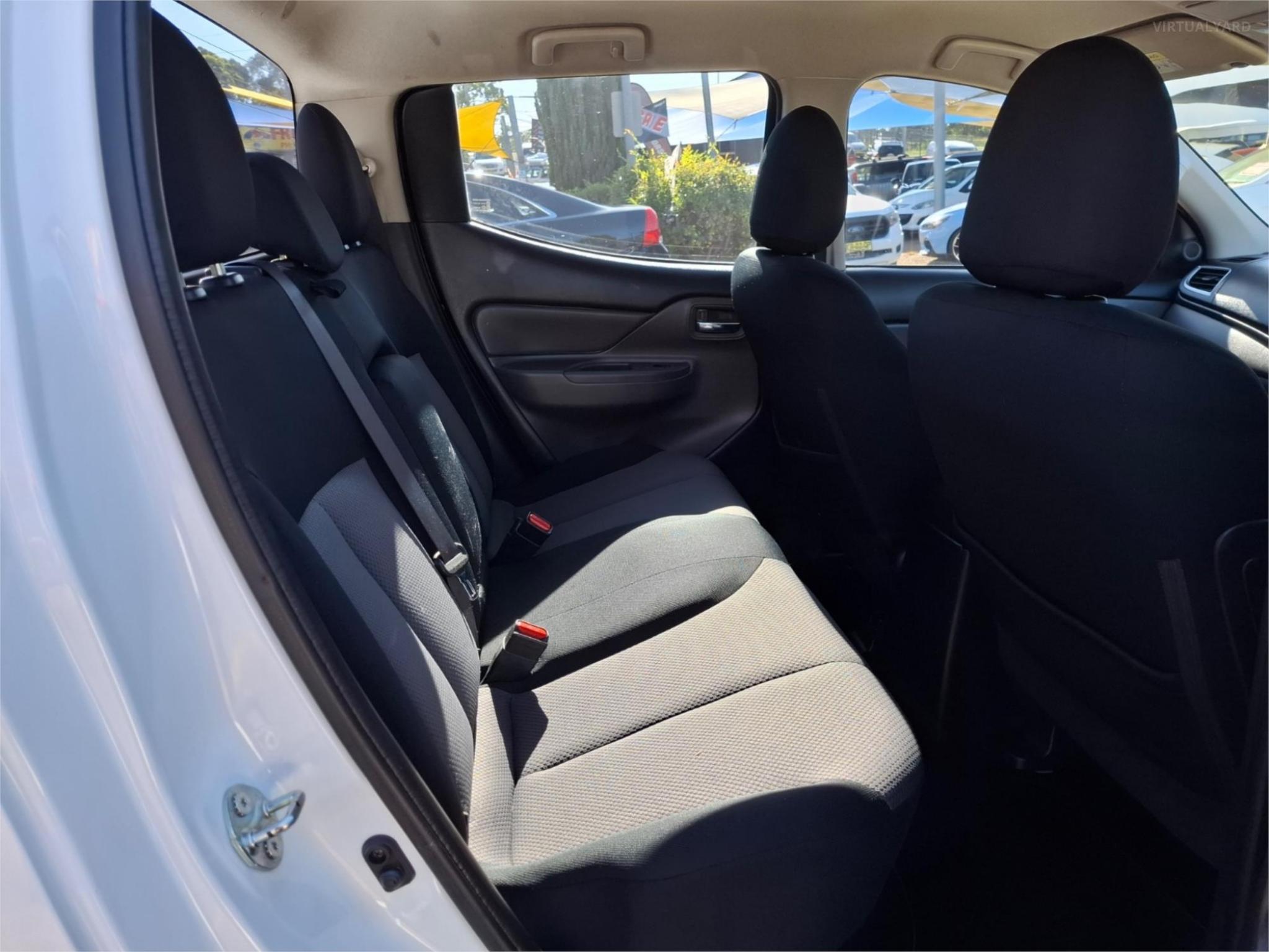 2018 MITSUBISHI TRITON MQ MY18 GLS UTILITY DOUBLE CAB 4DR MAN 6SP 4X4 950KG 2.4DT image 11
