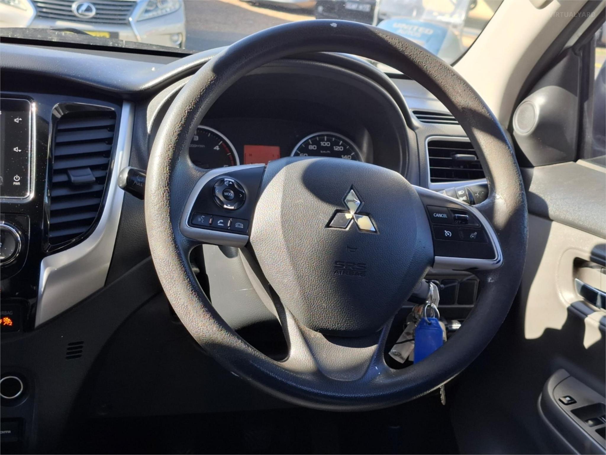 2018 MITSUBISHI TRITON MQ MY18 GLS UTILITY DOUBLE CAB 4DR MAN 6SP 4X4 950KG 2.4DT image 18