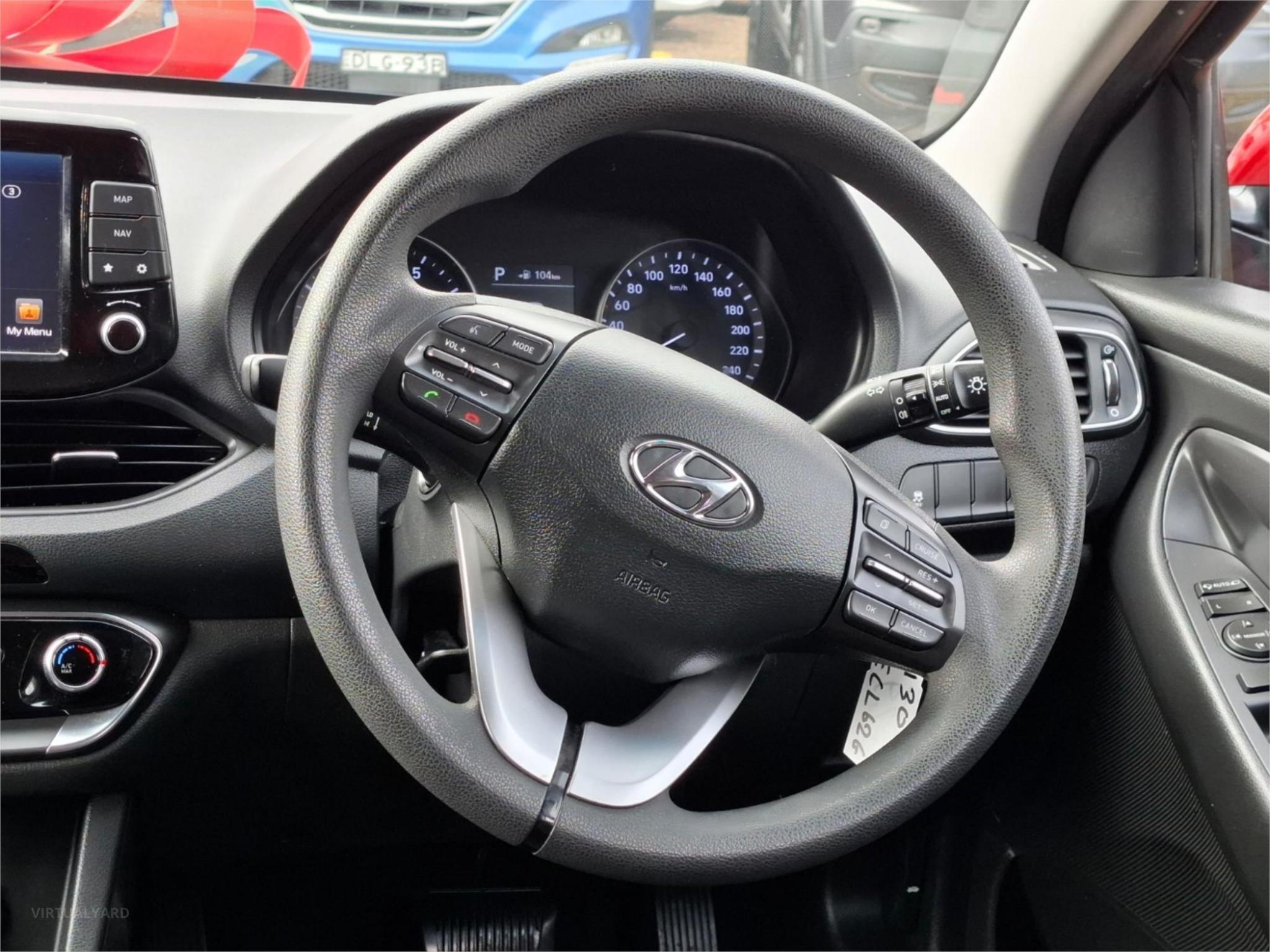 2017 HYUNDAI I30 GD4 SERIES II ACTIVE HATCHBACK 5DR SPTS AUTO 6SP 1.8I [MY17] image 17