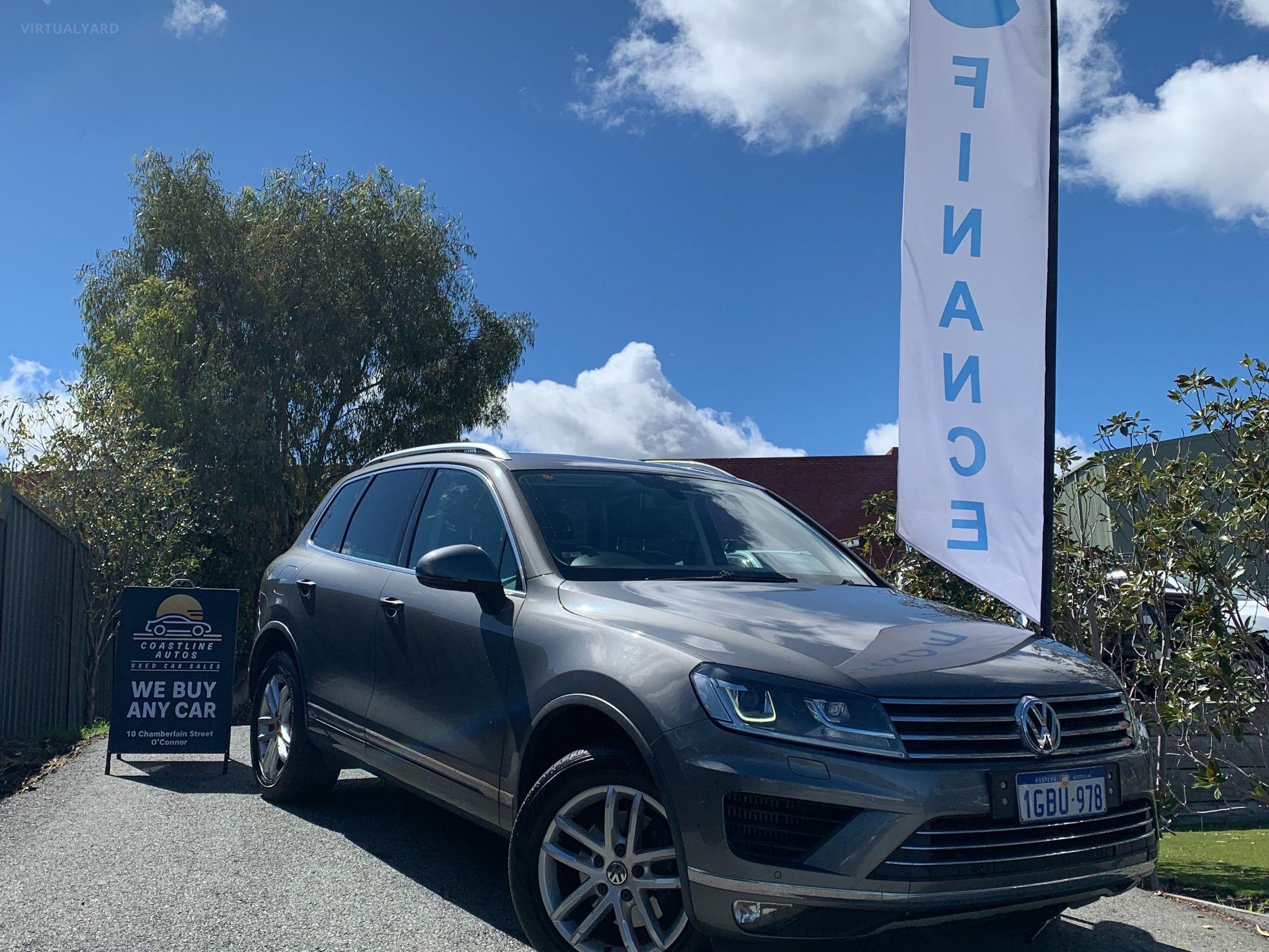 VOLKSWAGEN TOUAREG