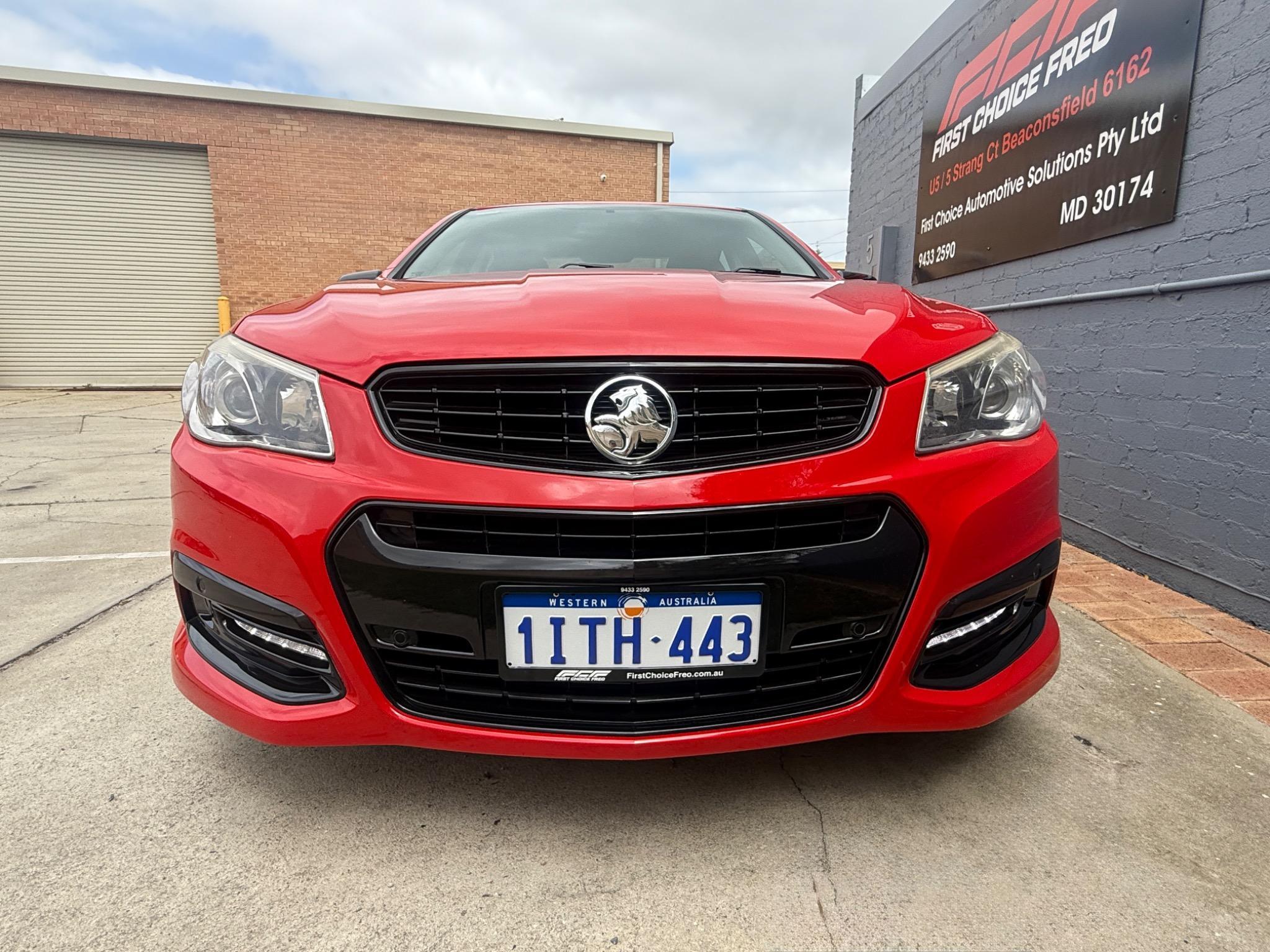 HOLDEN COMMODORE