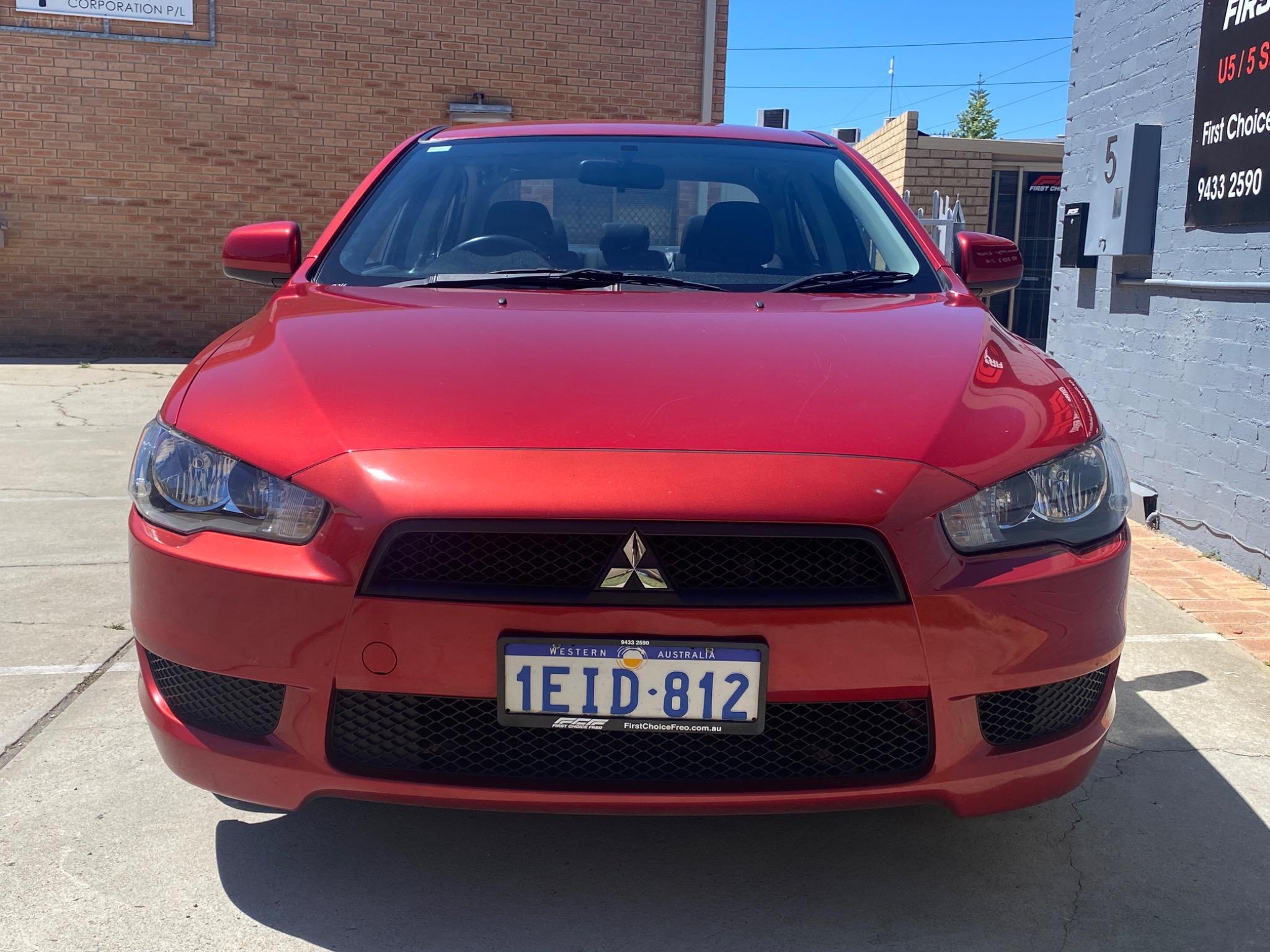 MITSUBISHI LANCER