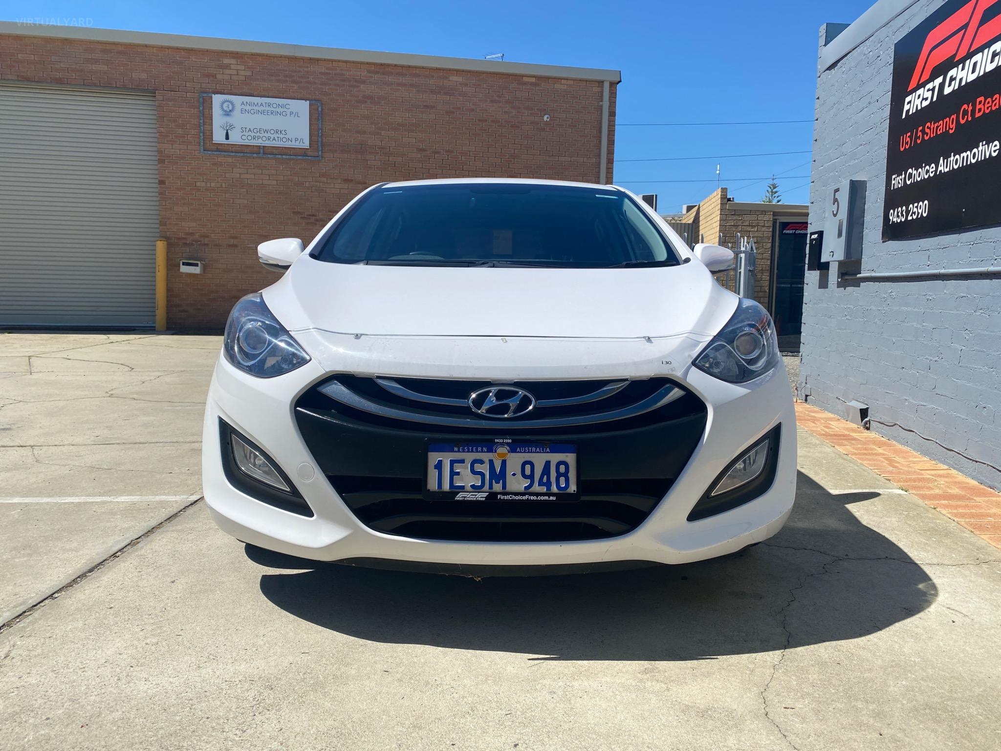 HYUNDAI i30