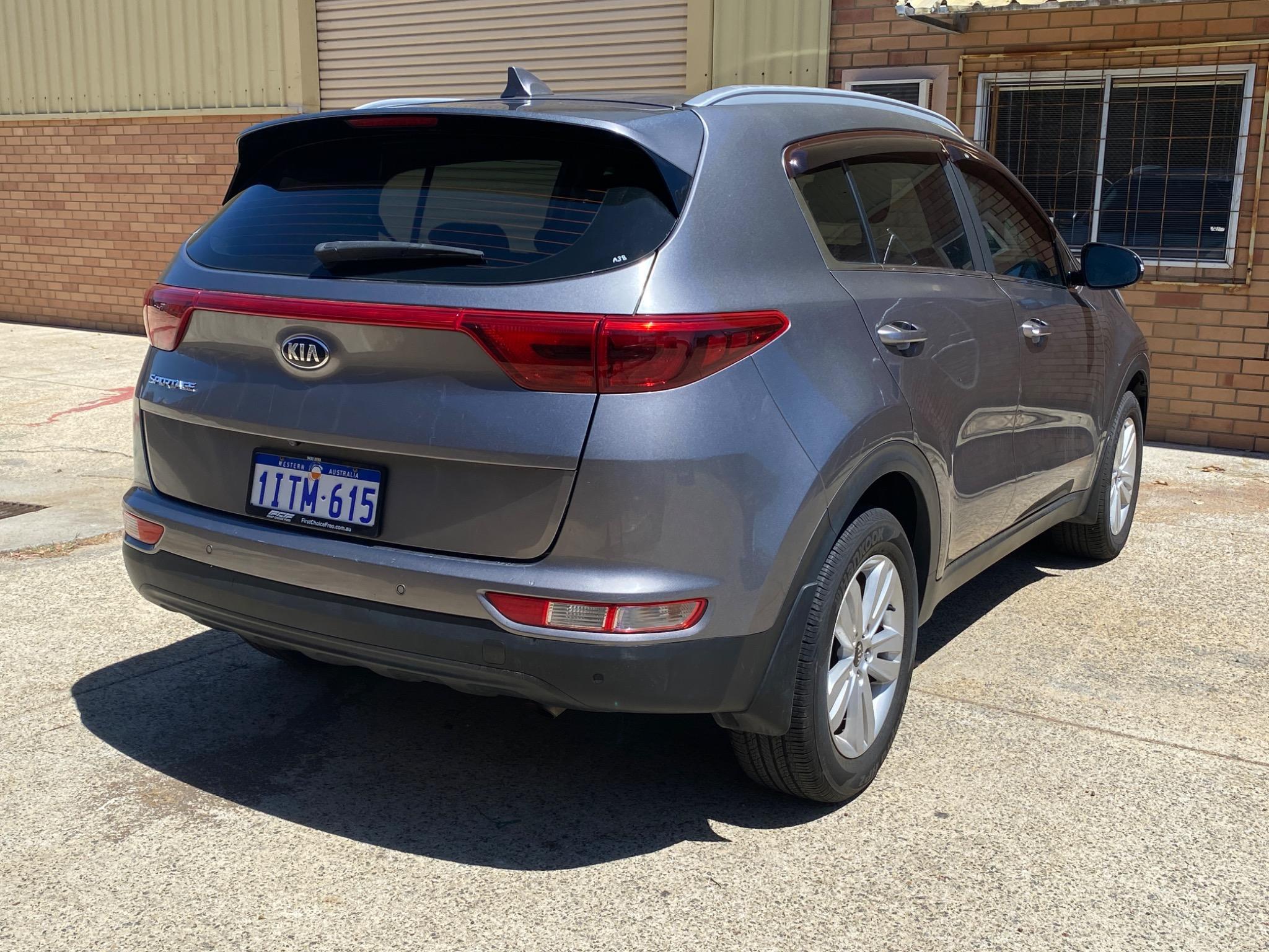 KIA SPORTAGE