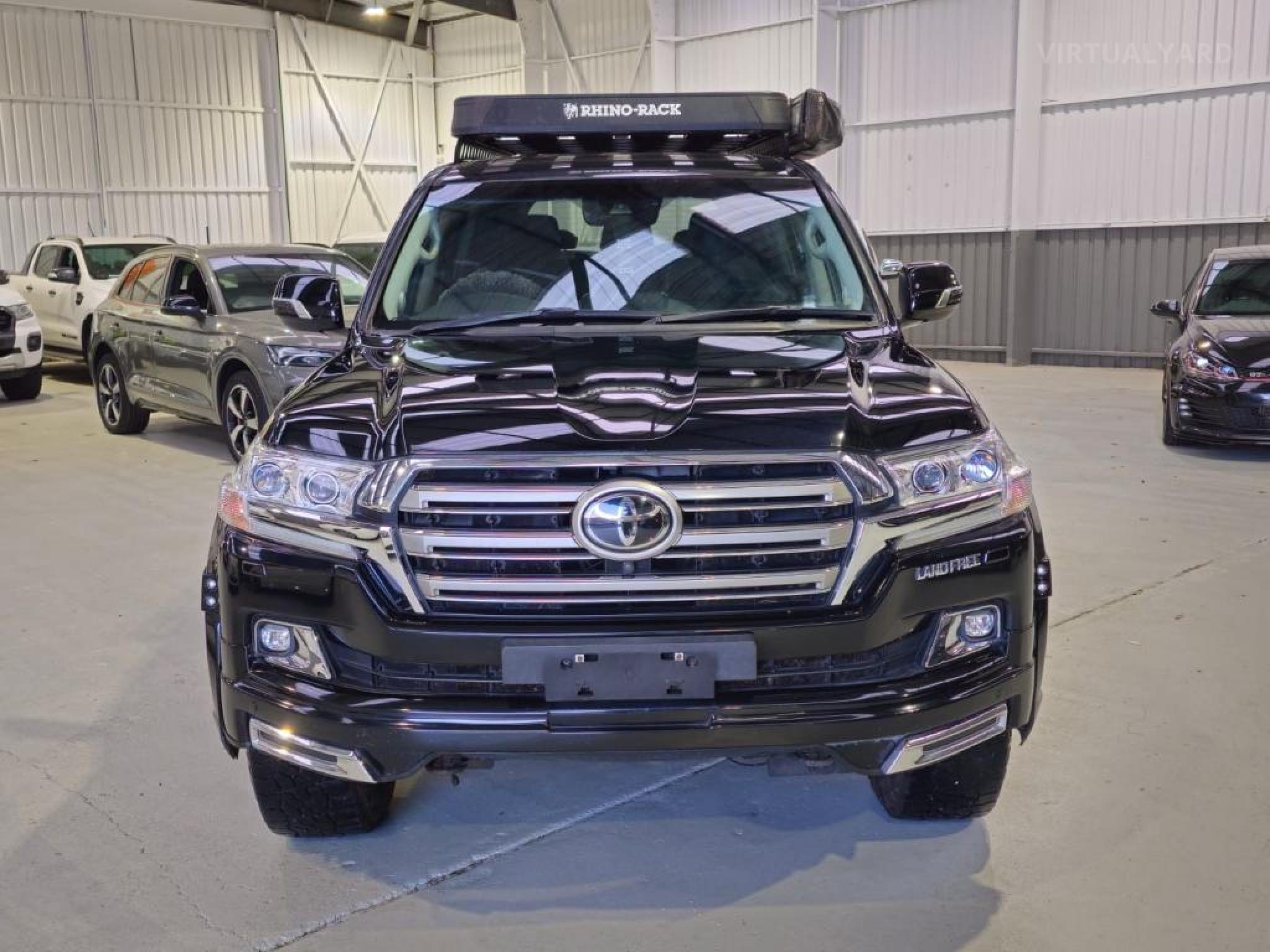 TOYOTA LANDCRUISER