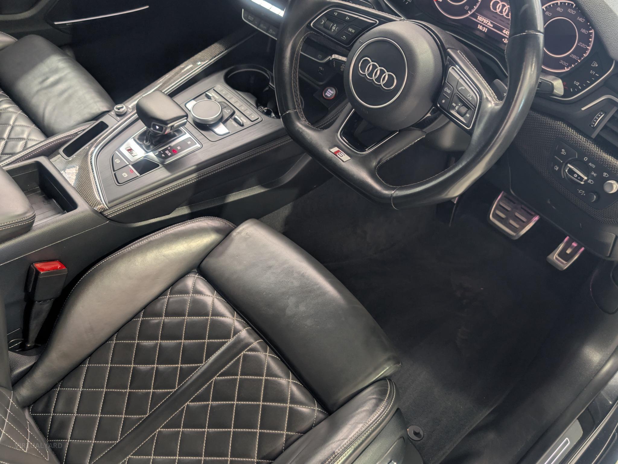 AUDI S5