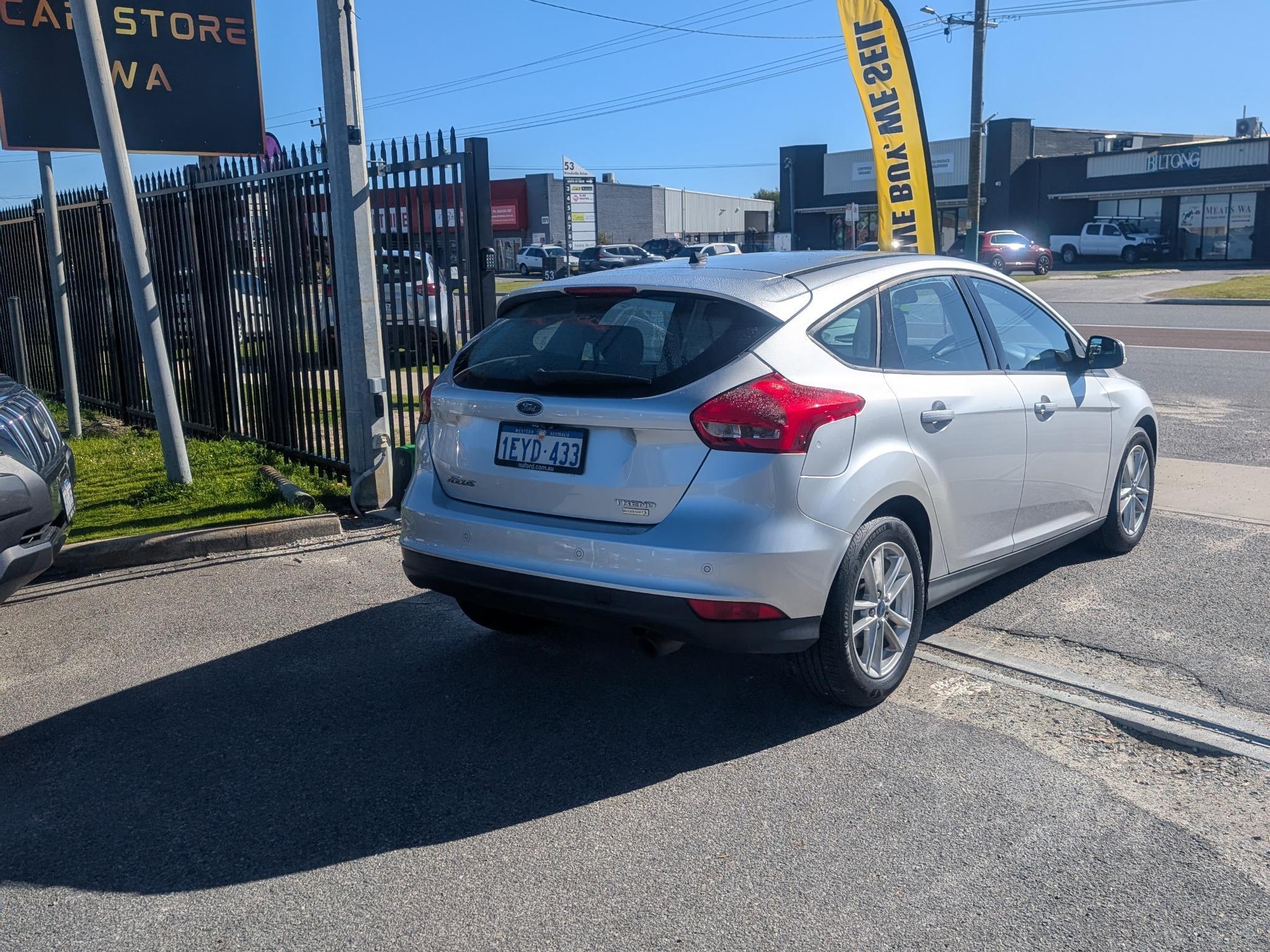 FORD FOCUS