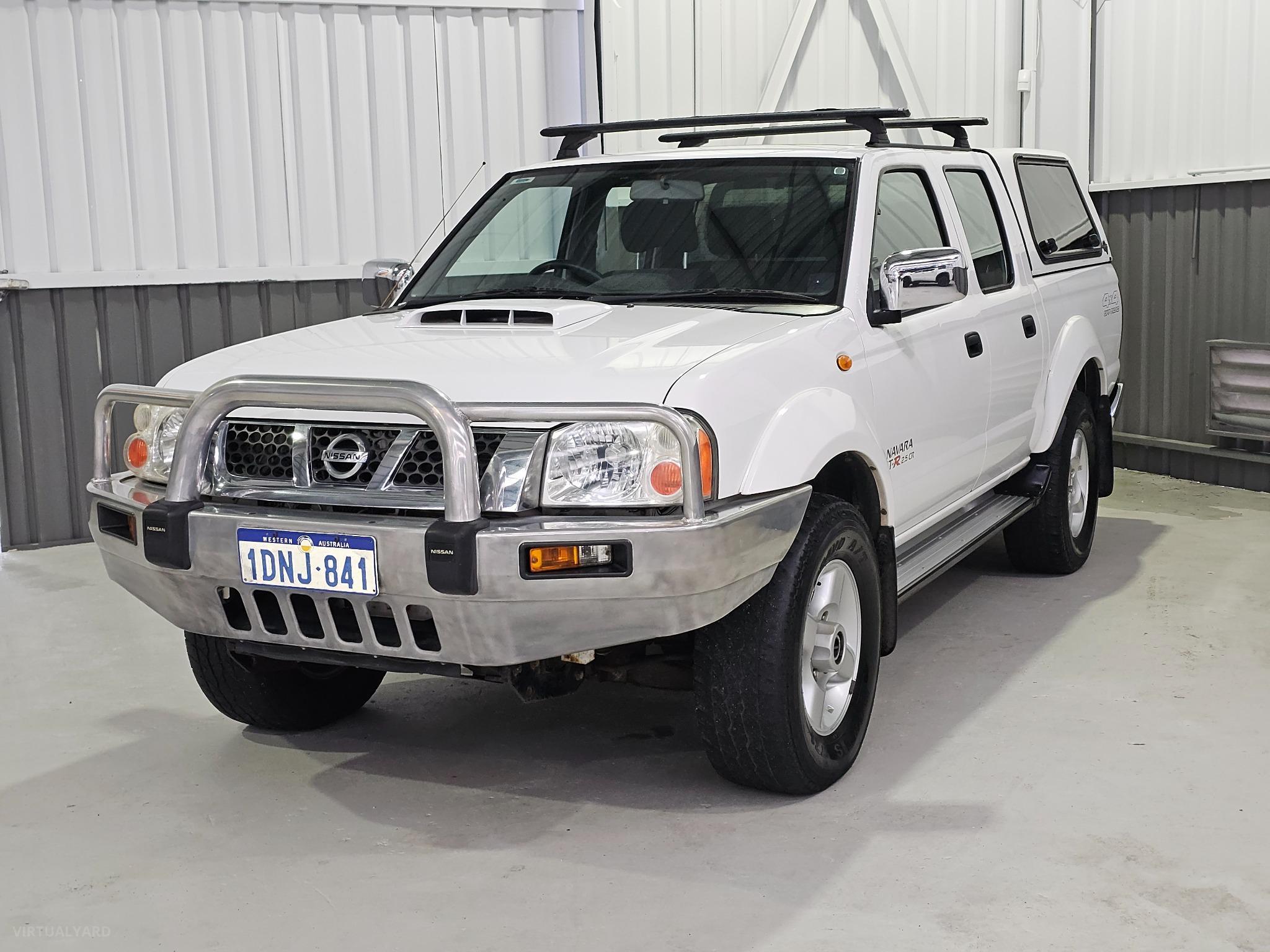 NISSAN NAVARA