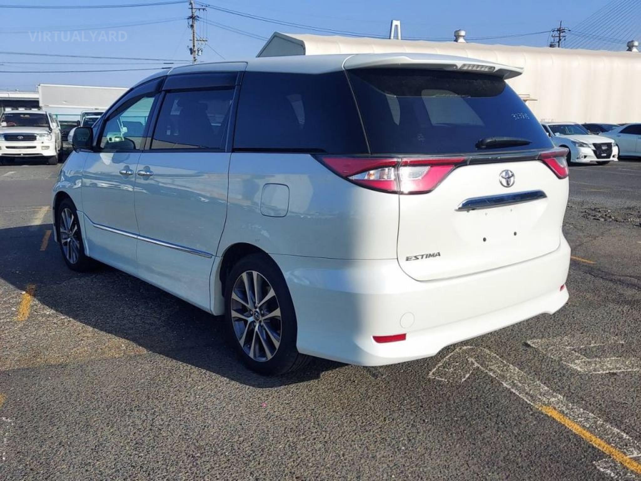 TOYOTA ESTIMA