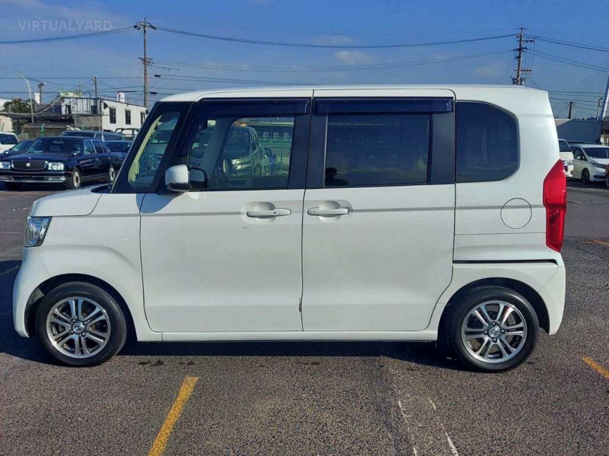 HONDA N BOX