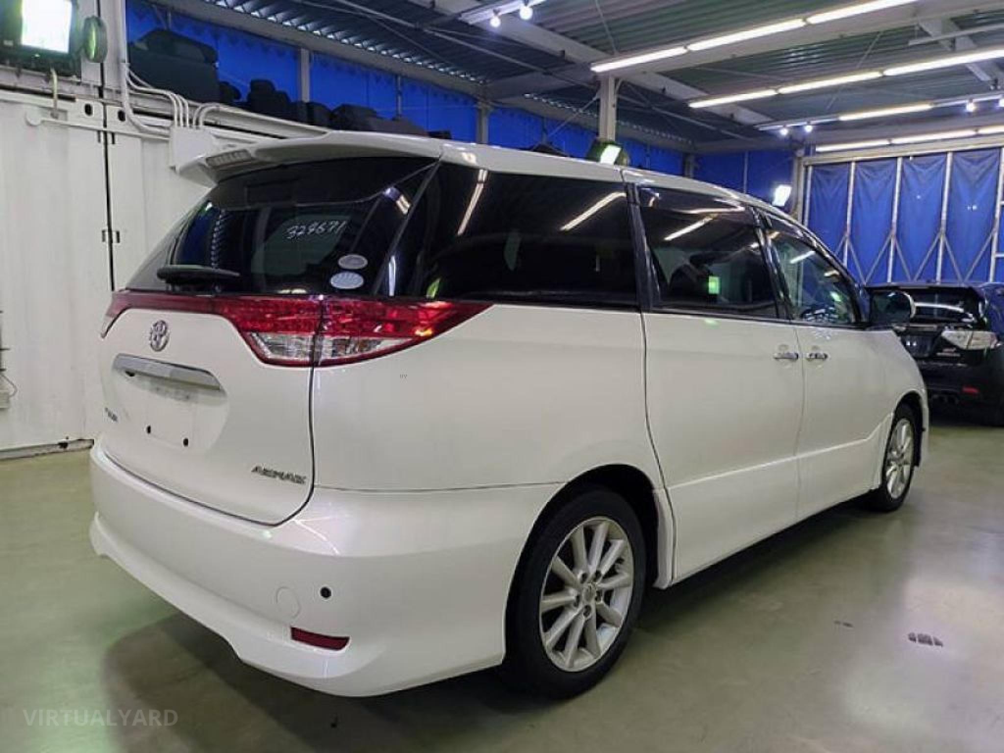 TOYOTA ESTIMA
