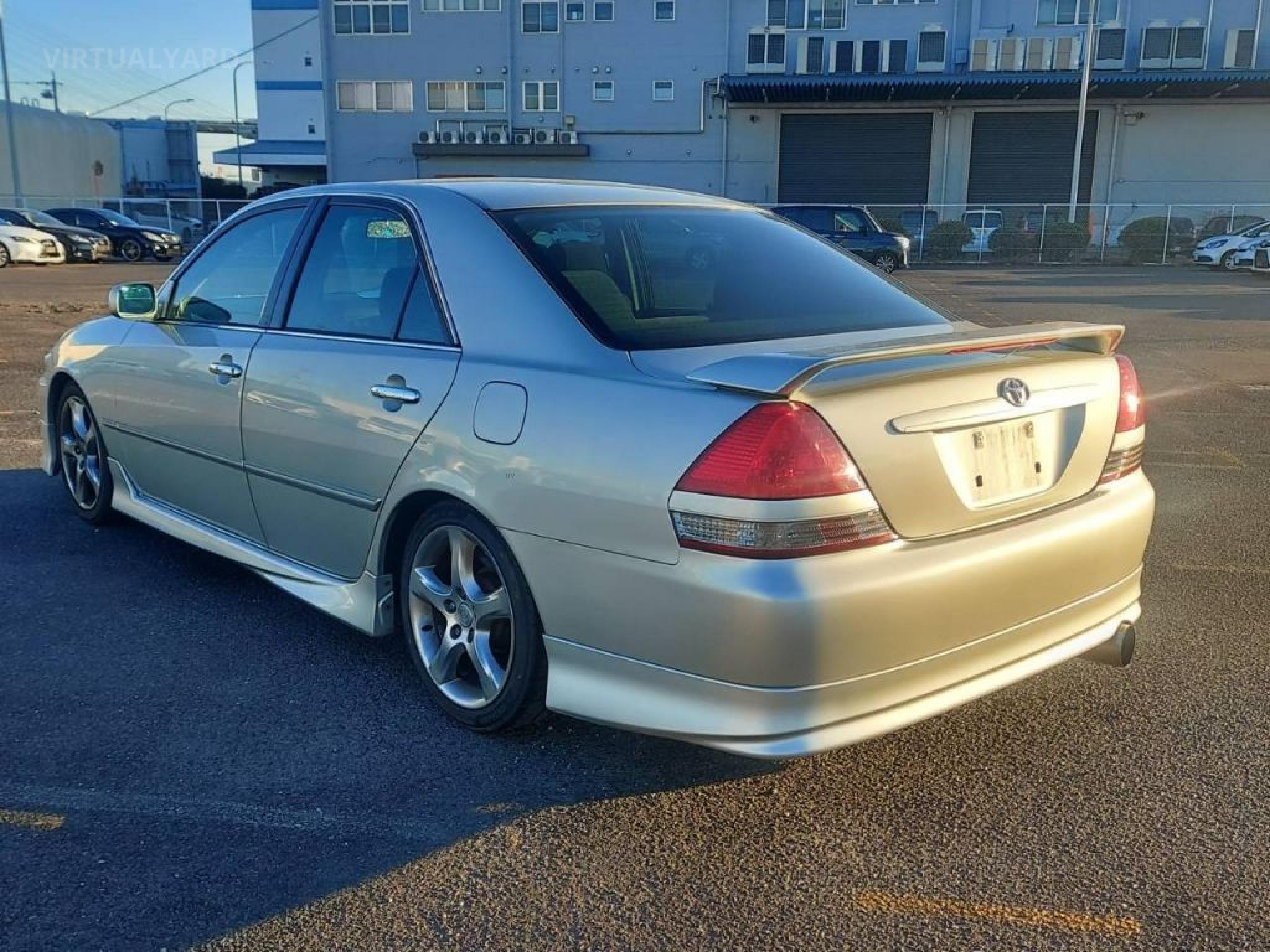 TOYOTA MARK II