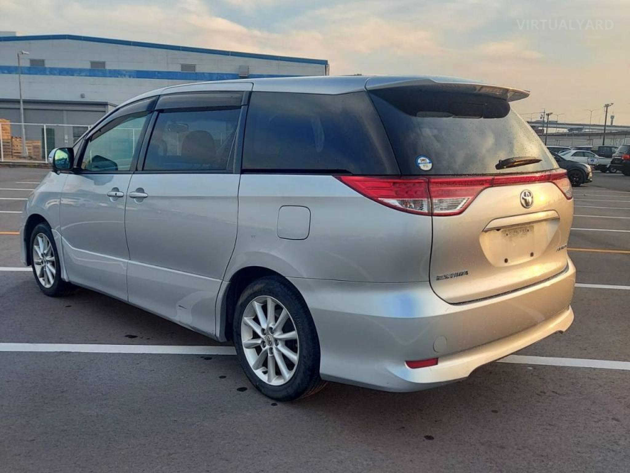 TOYOTA ESTIMA