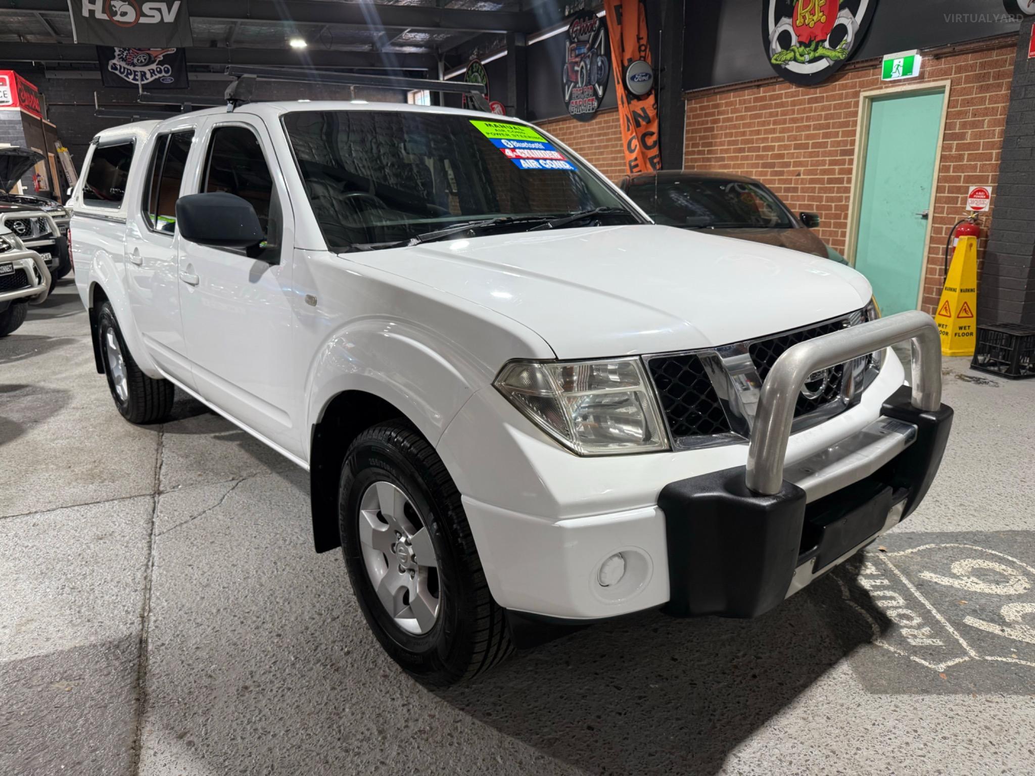 NISSAN NAVARA