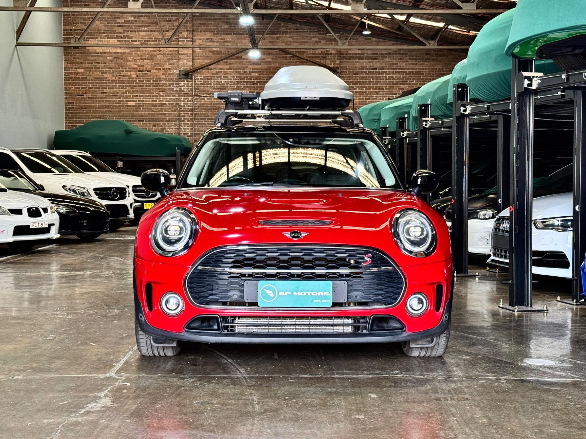 MINI CLUBMAN