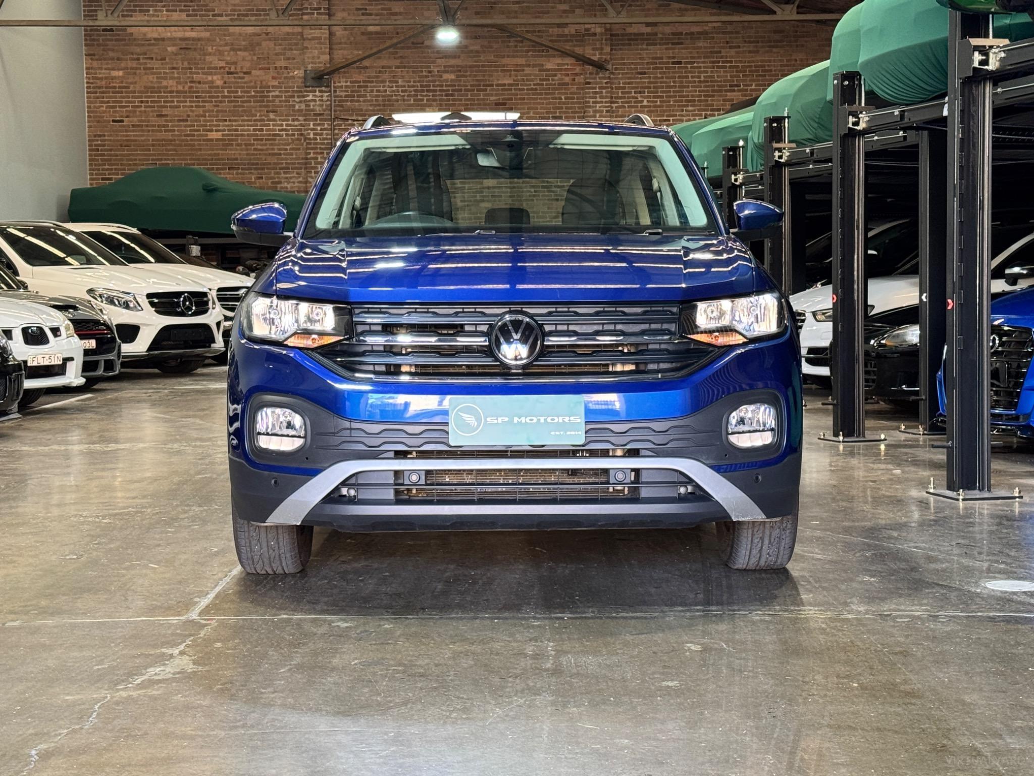 VOLKSWAGEN T-CROSS