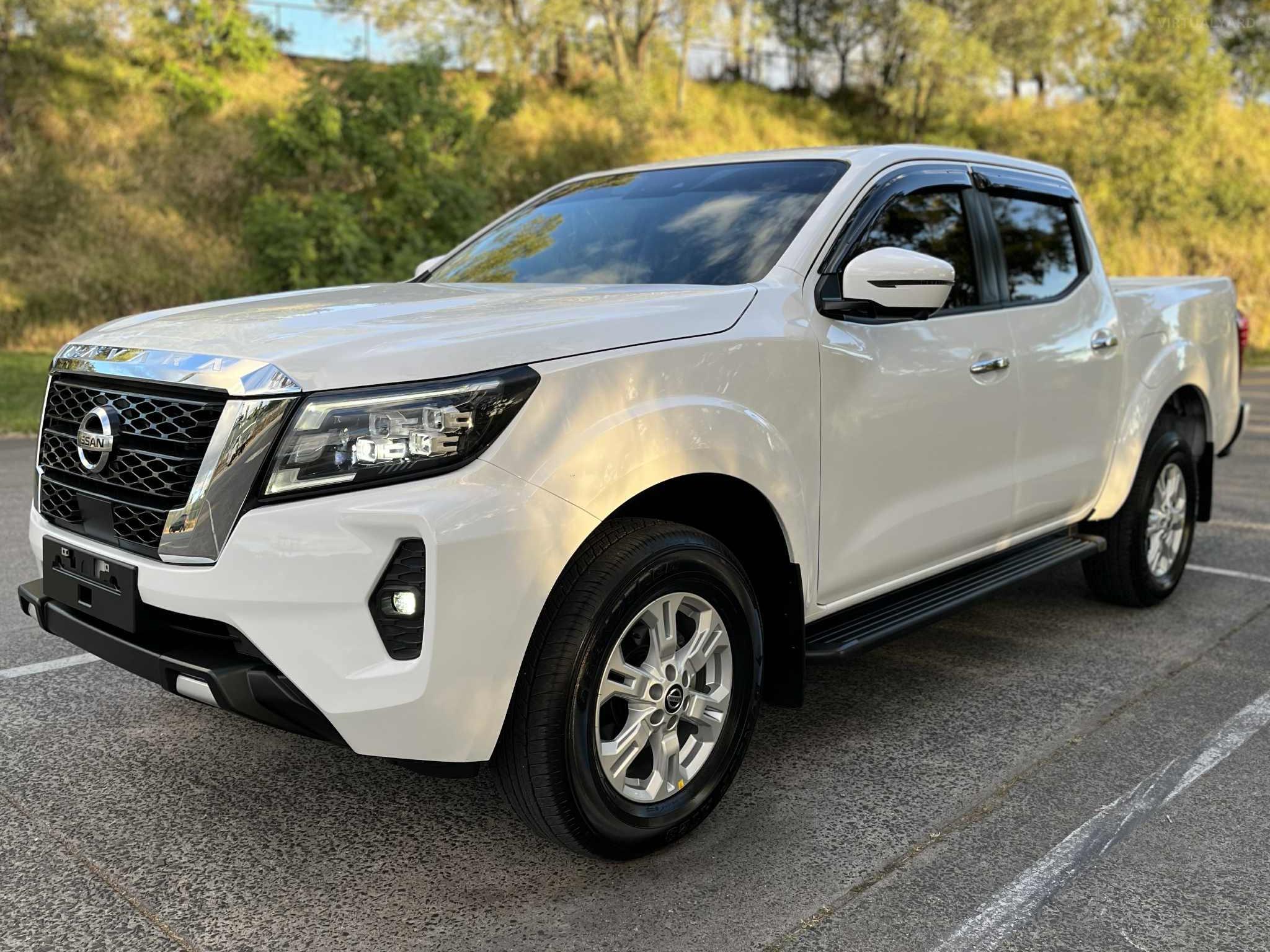 NISSAN NAVARA