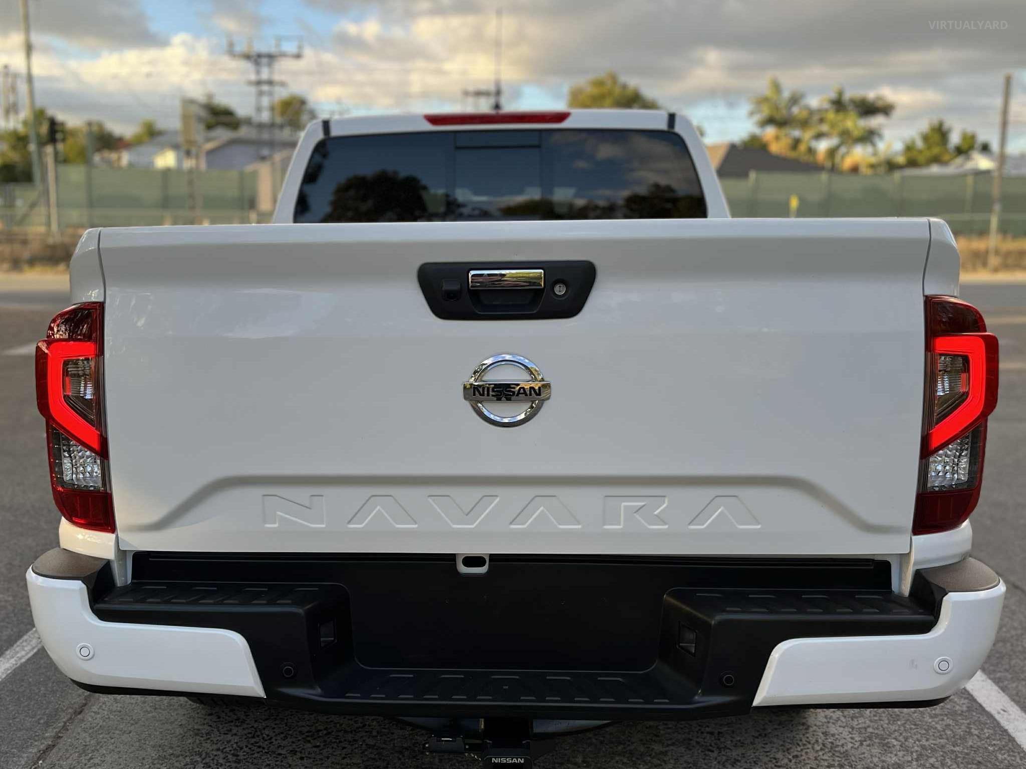 NISSAN NAVARA