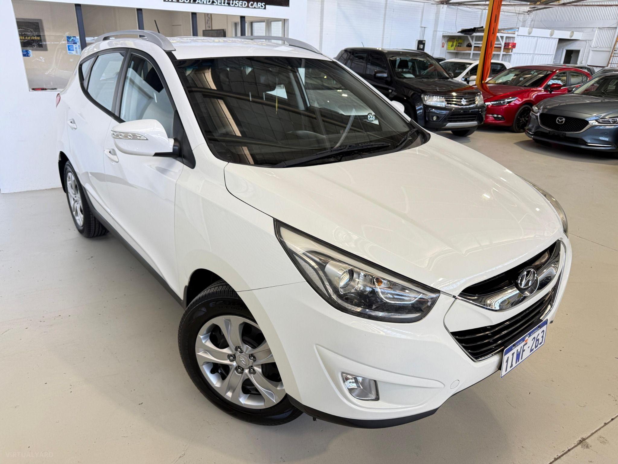 HYUNDAI iX35