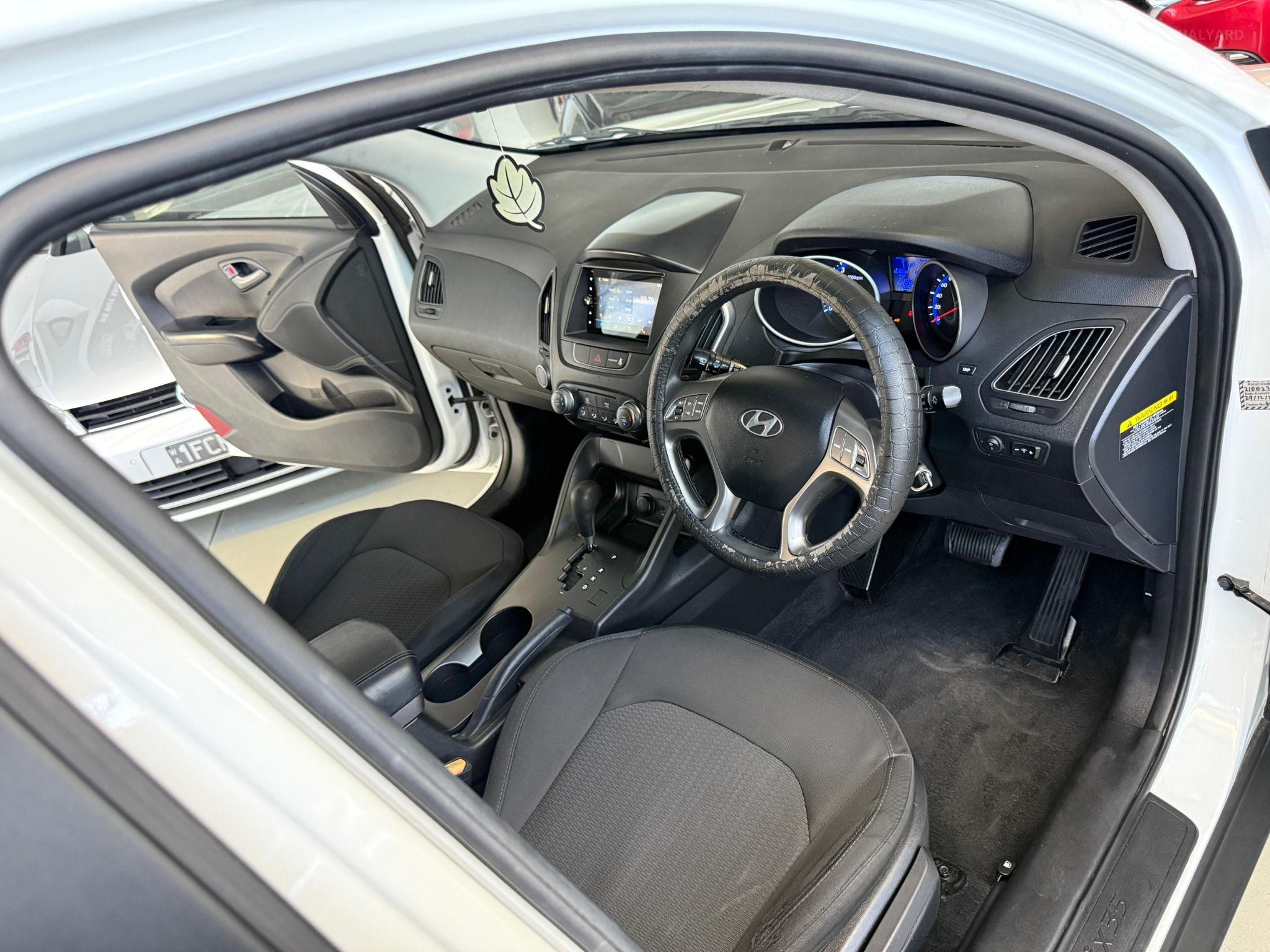 HYUNDAI iX35